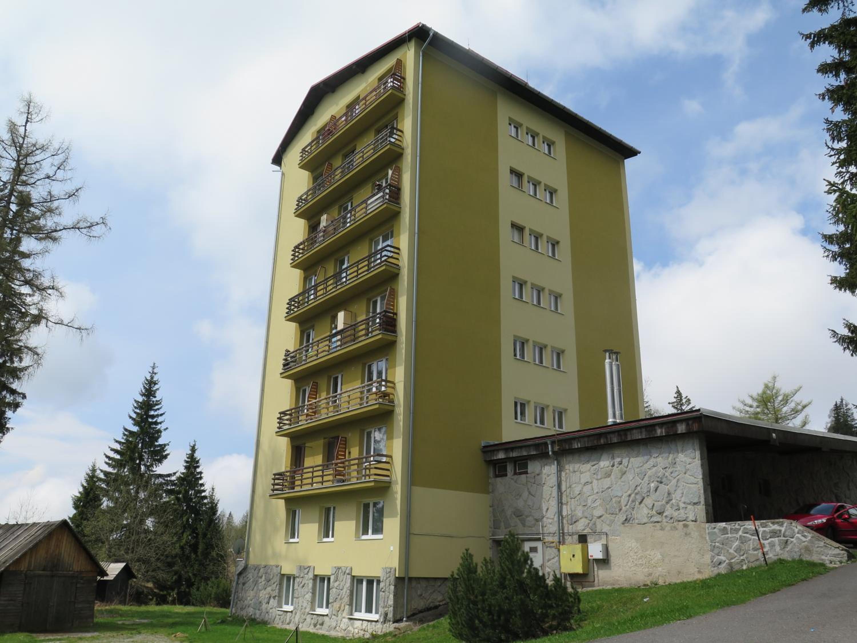 Photo 12