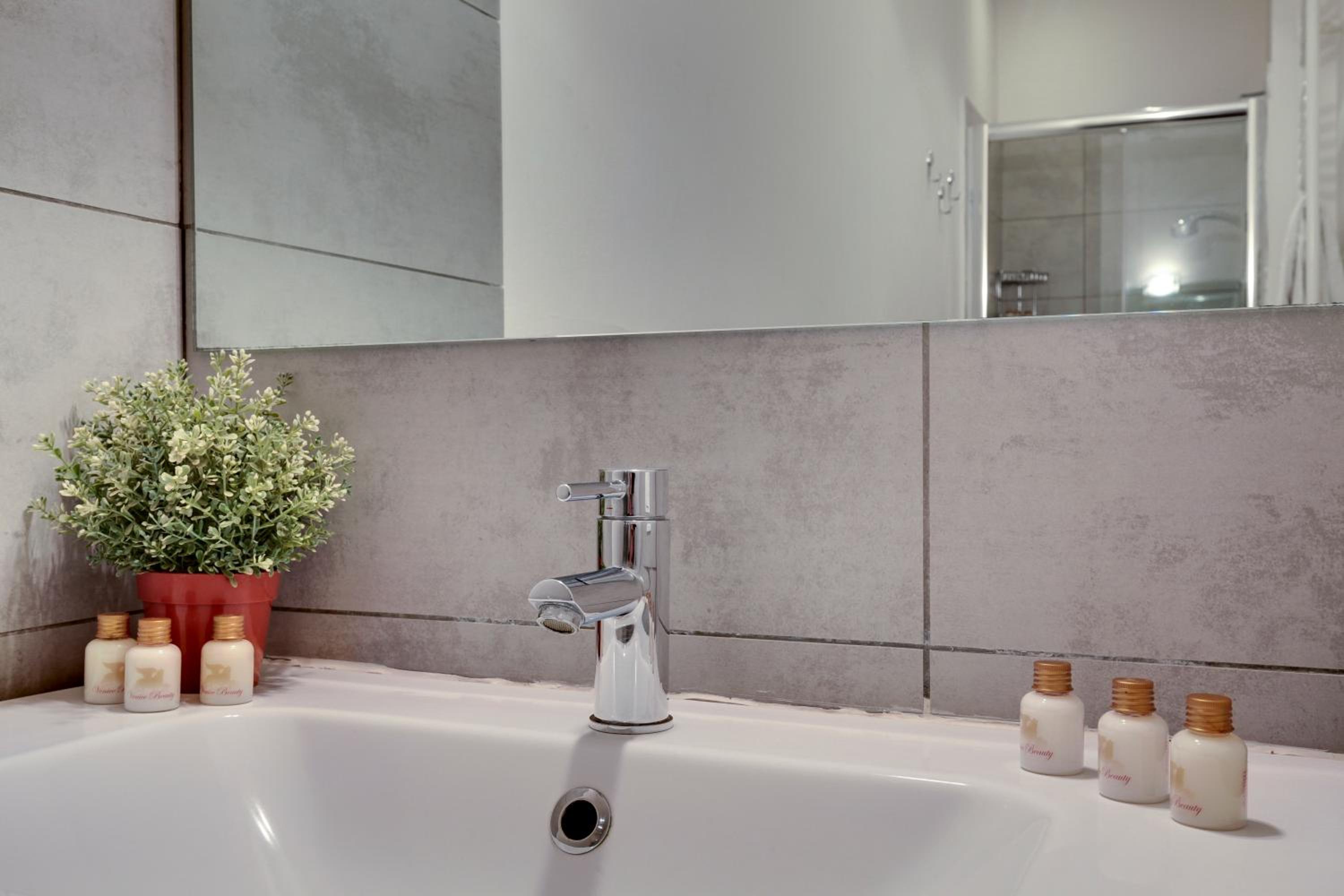 San Marco Prestige - S Zaccaria by Wonderful Italy