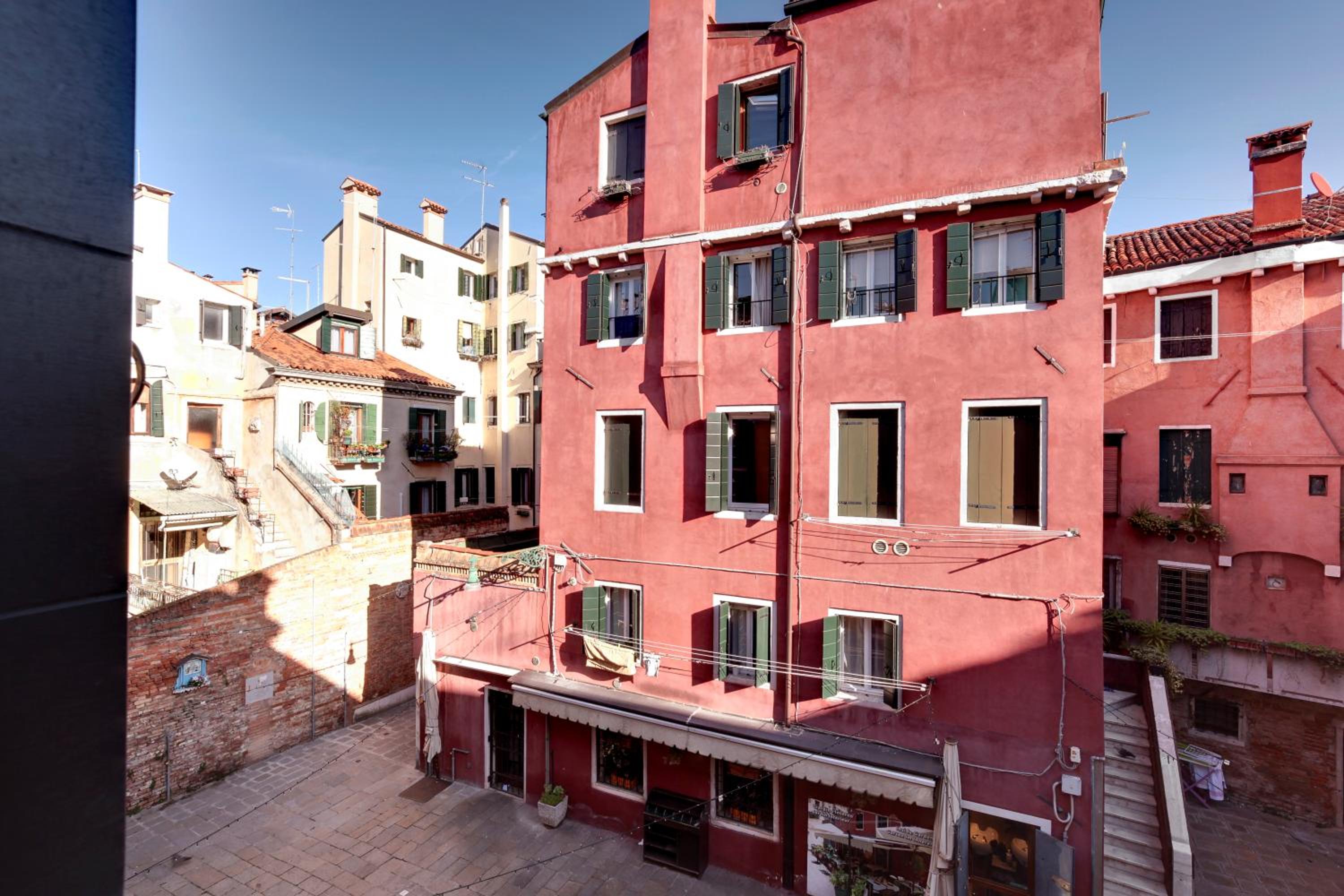San Marco Prestige - S Zaccaria by Wonderful Italy