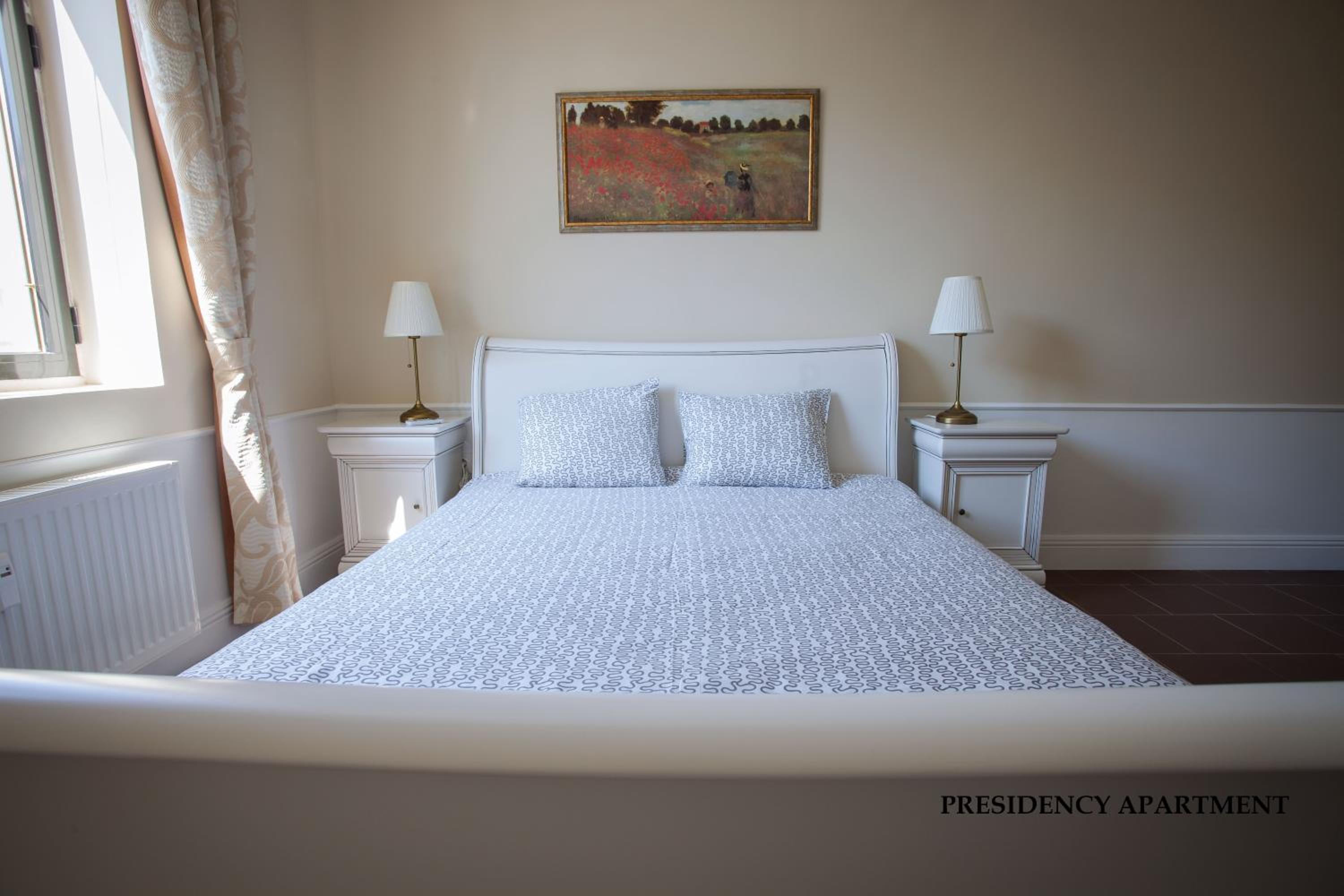 Presidency House Self Check-in Apartments view 4
