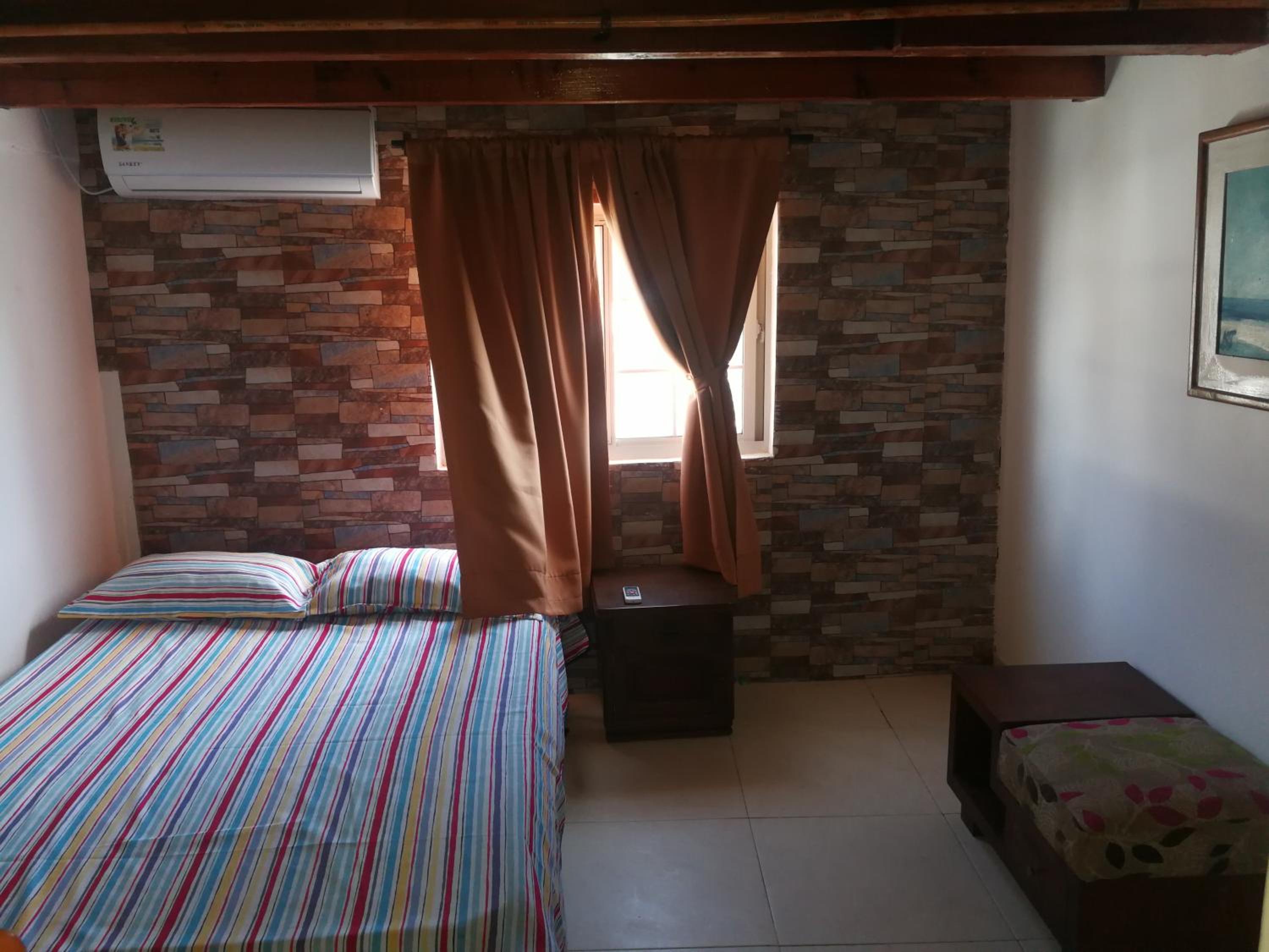 El Hostal By Pochet
