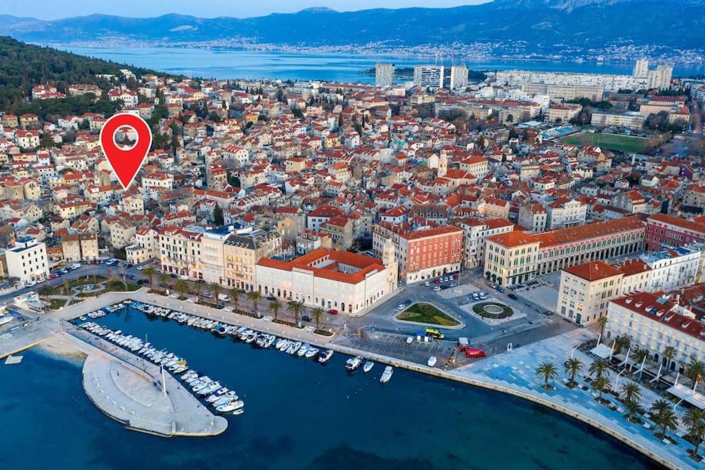 Supreme Location-Old Town Apt Luce City Centre