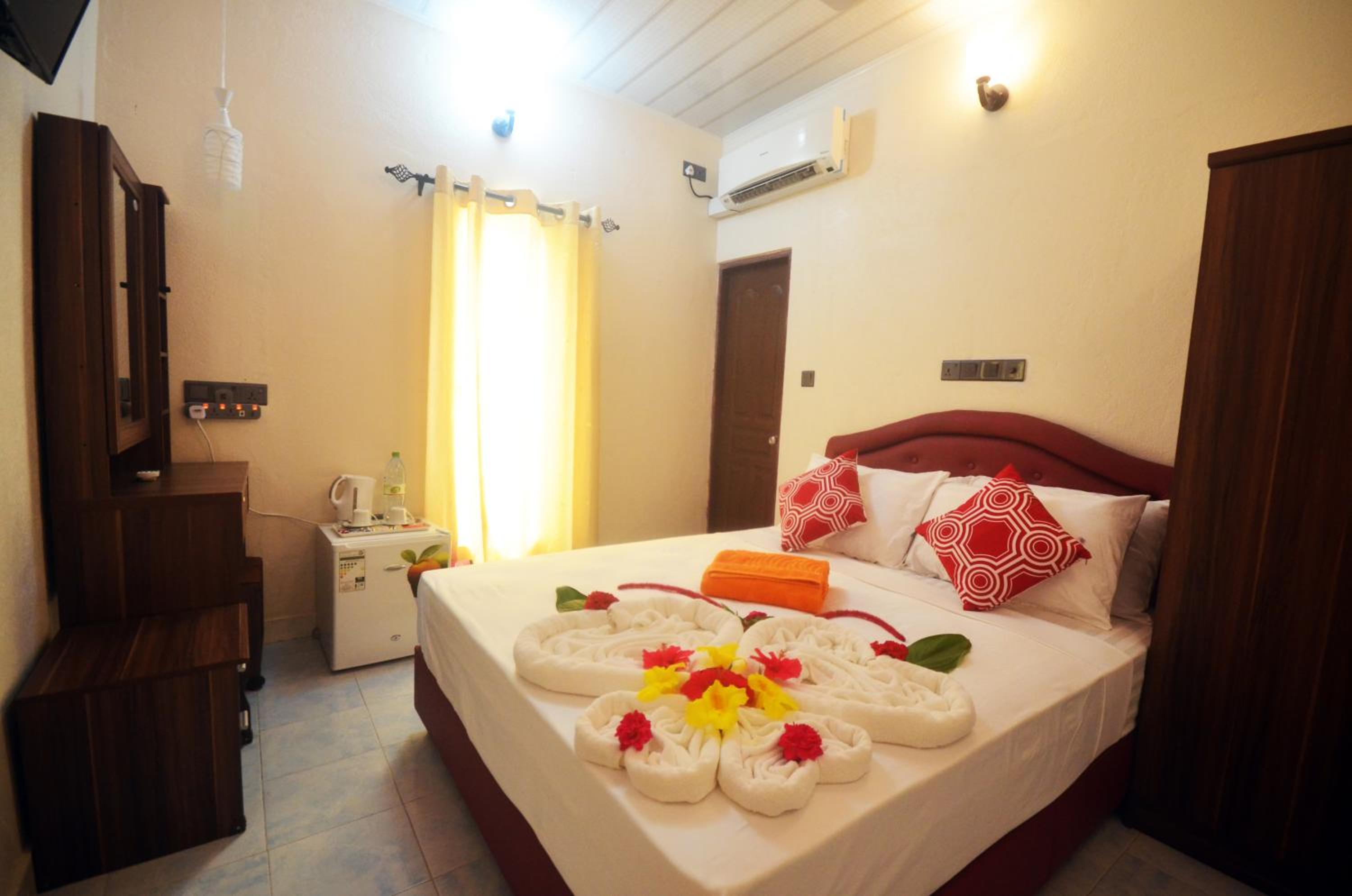 Evila Inn - Thoddoo