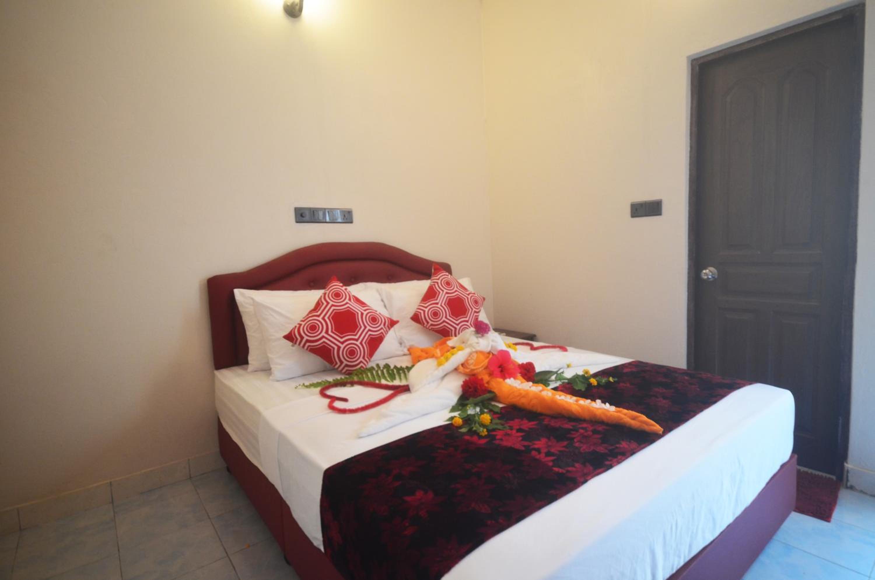 Evila Inn - Thoddoo