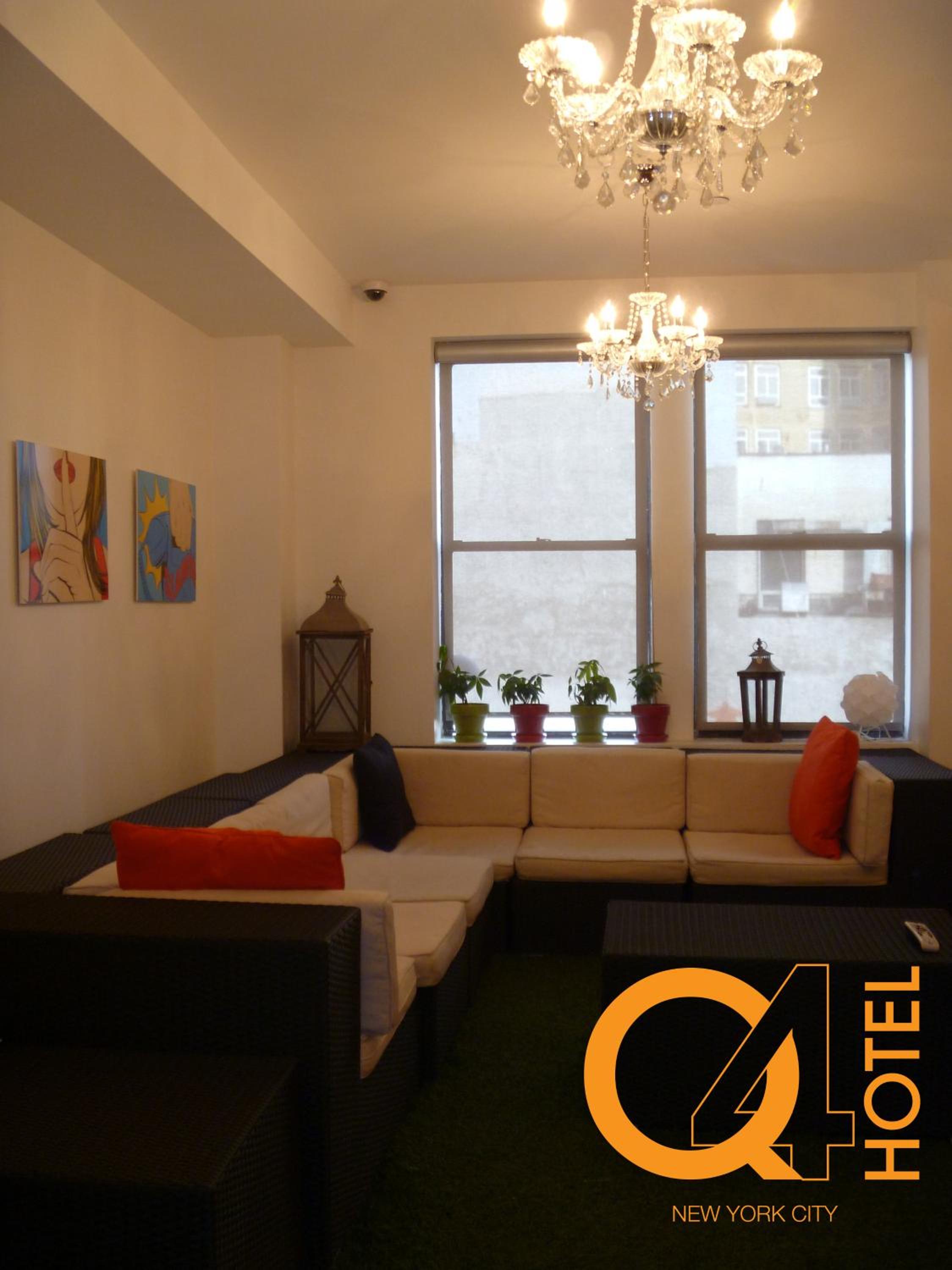 Q4 Hotel and Hostel