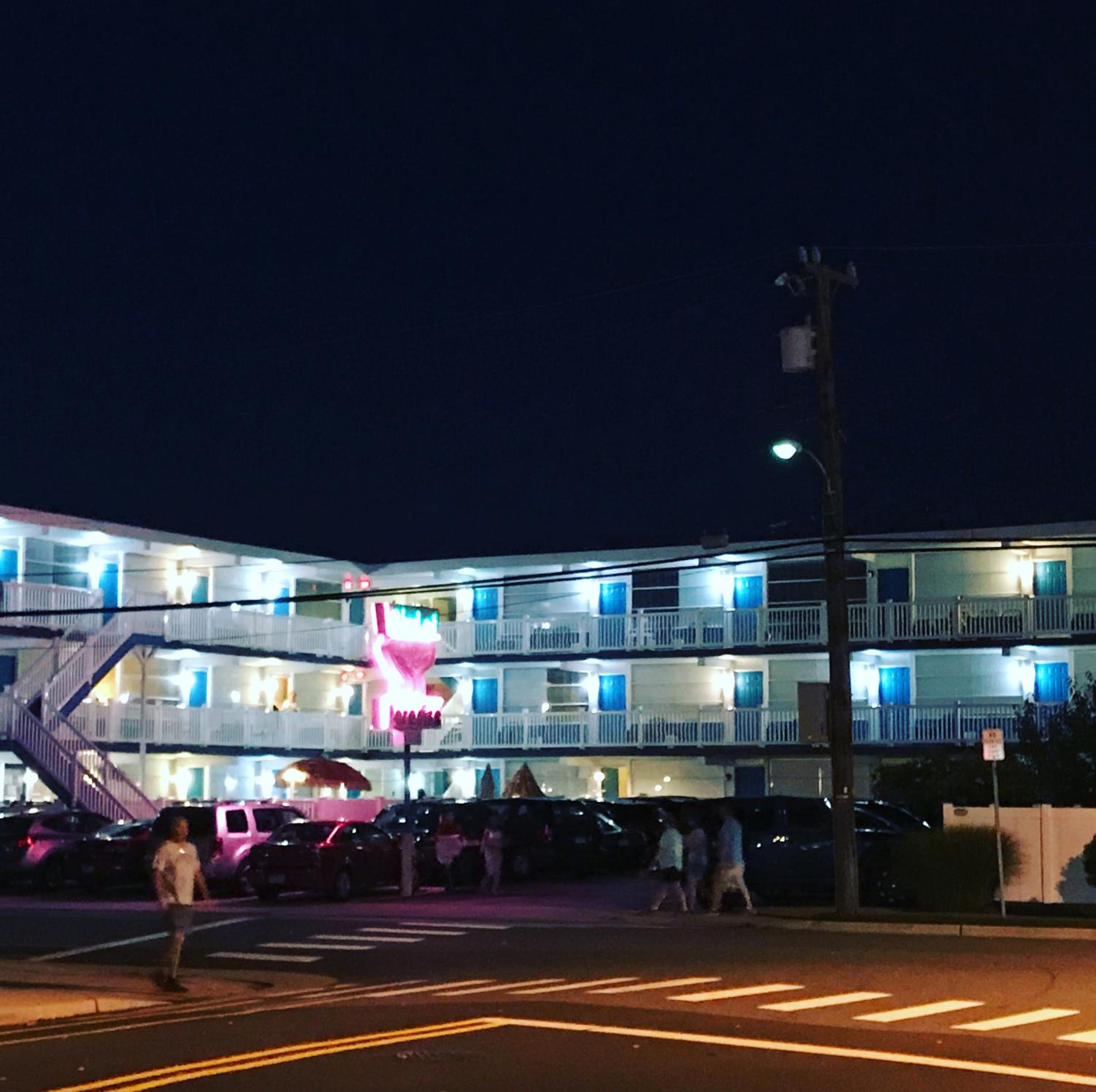 Bird of Paradise Motel