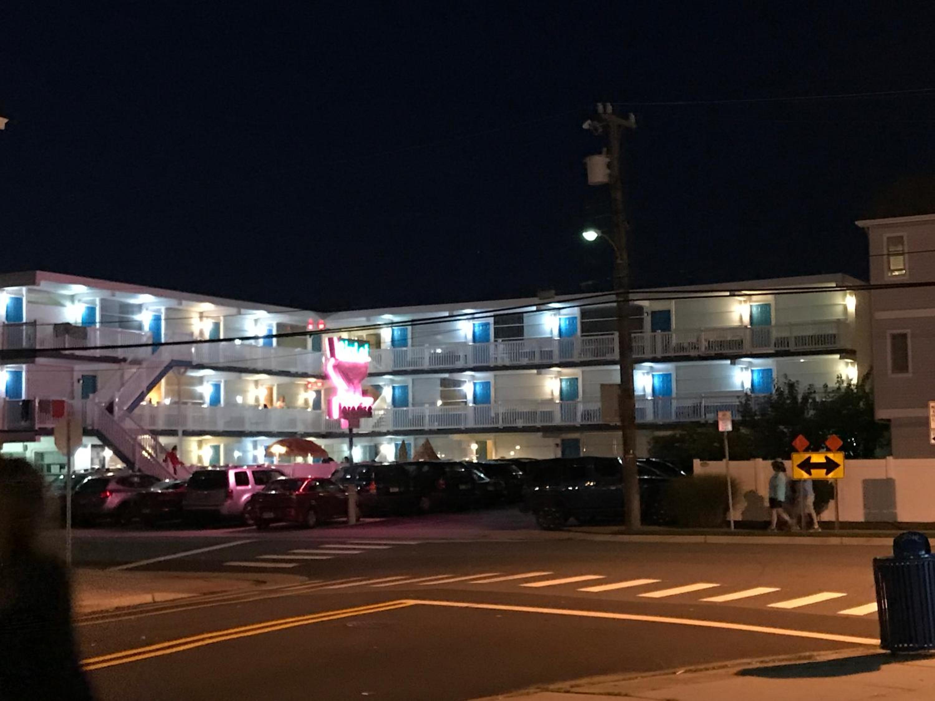 Bird of Paradise Motel