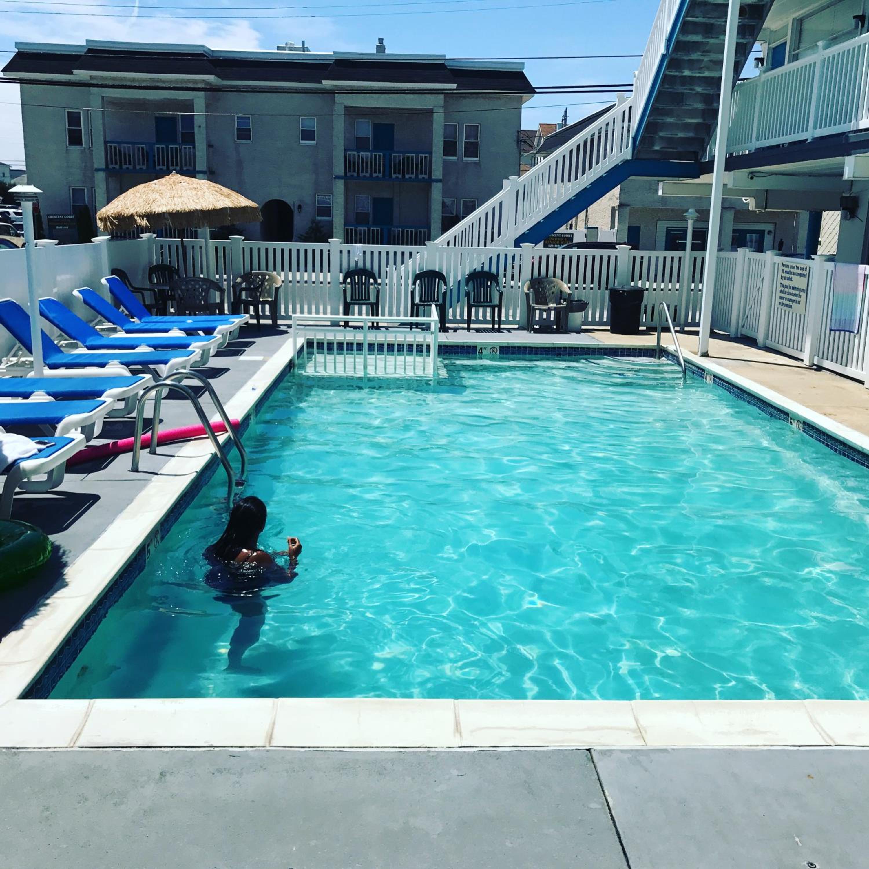 Bird of Paradise Motel