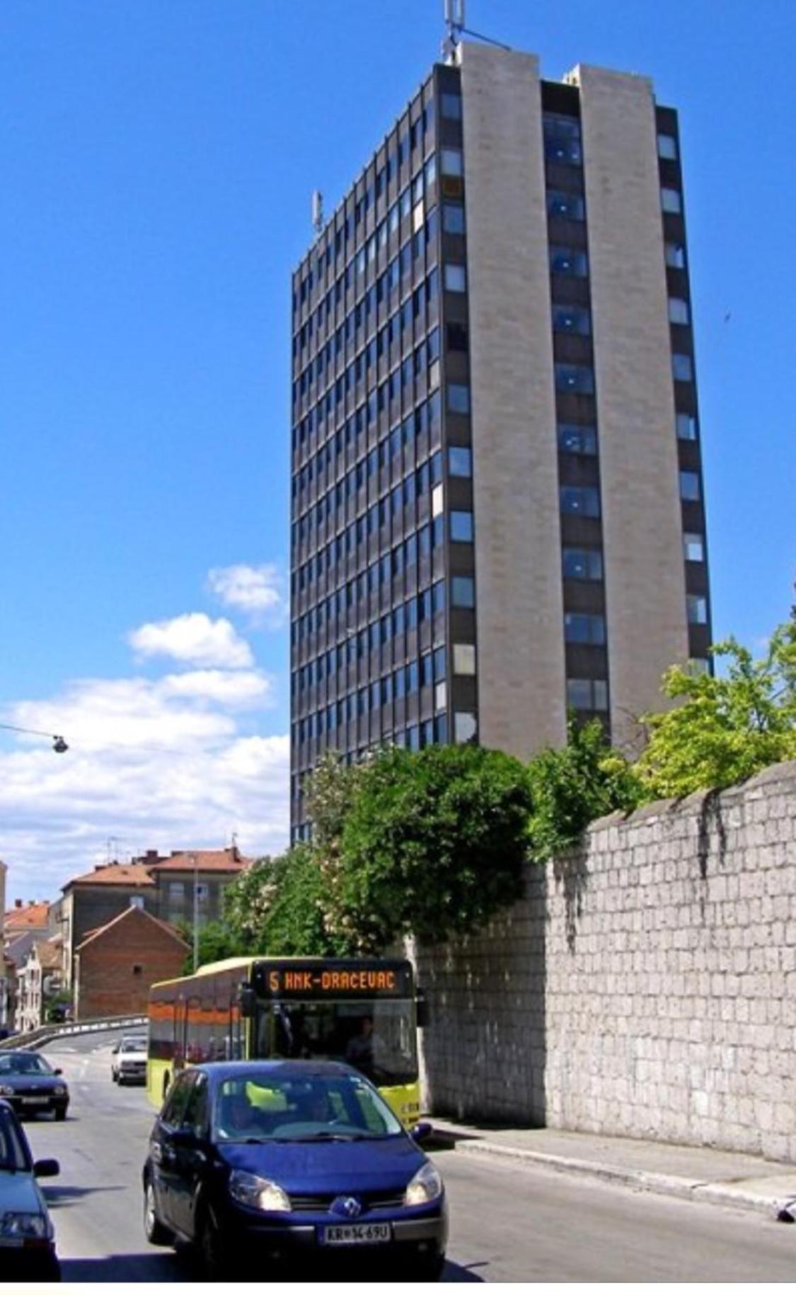 Hotel The View Luxury Rooms - Image 1