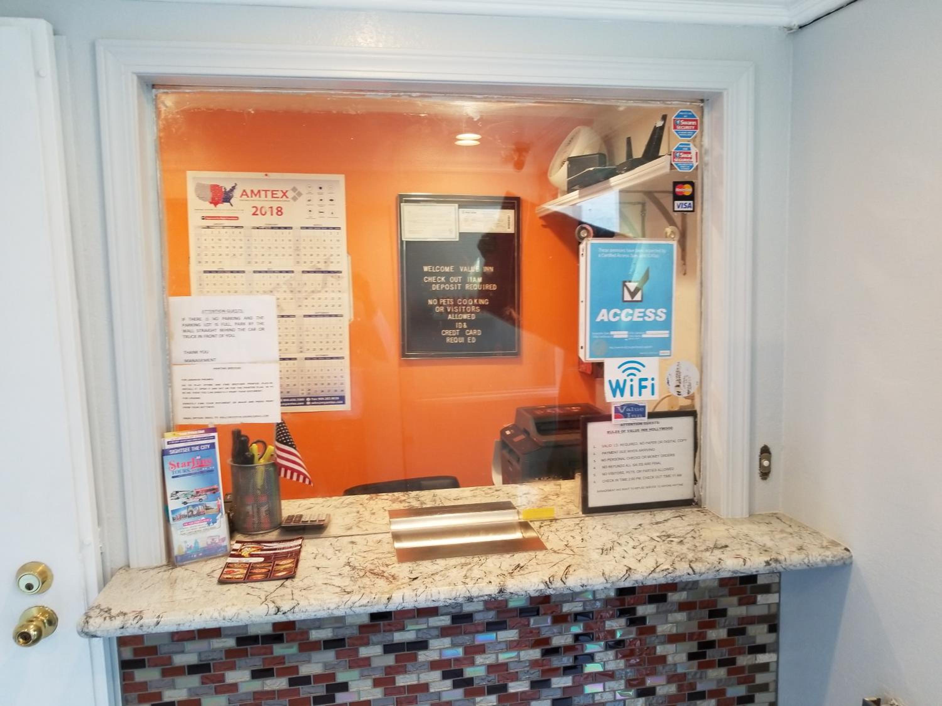 Value Inn Hollywood