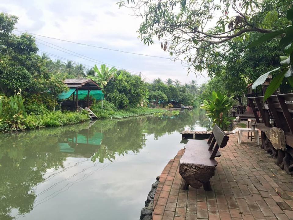 BaanSuanLeelawadee Resort Amphawa