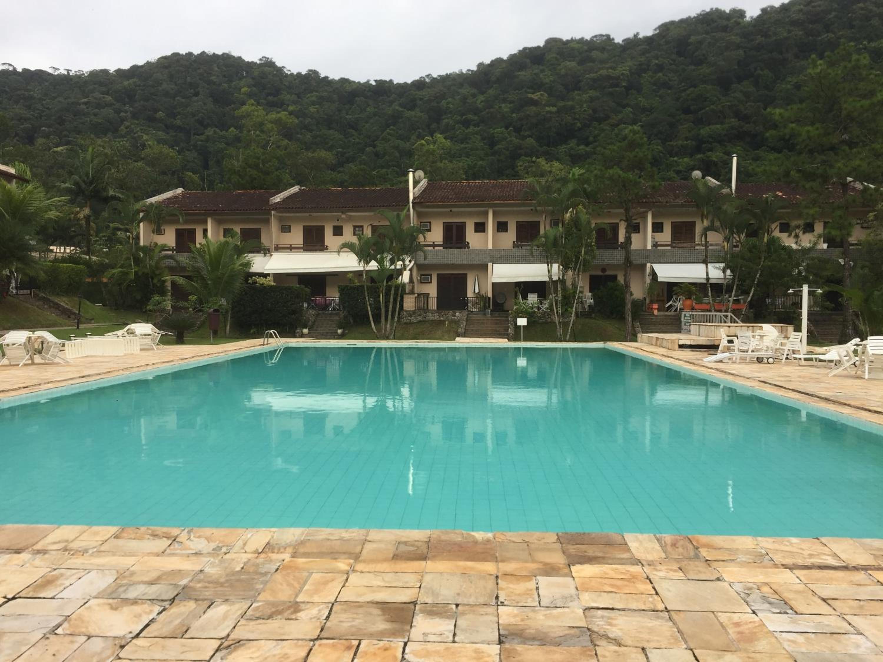 Condomínio Clube lazer total na Praia da Enseada