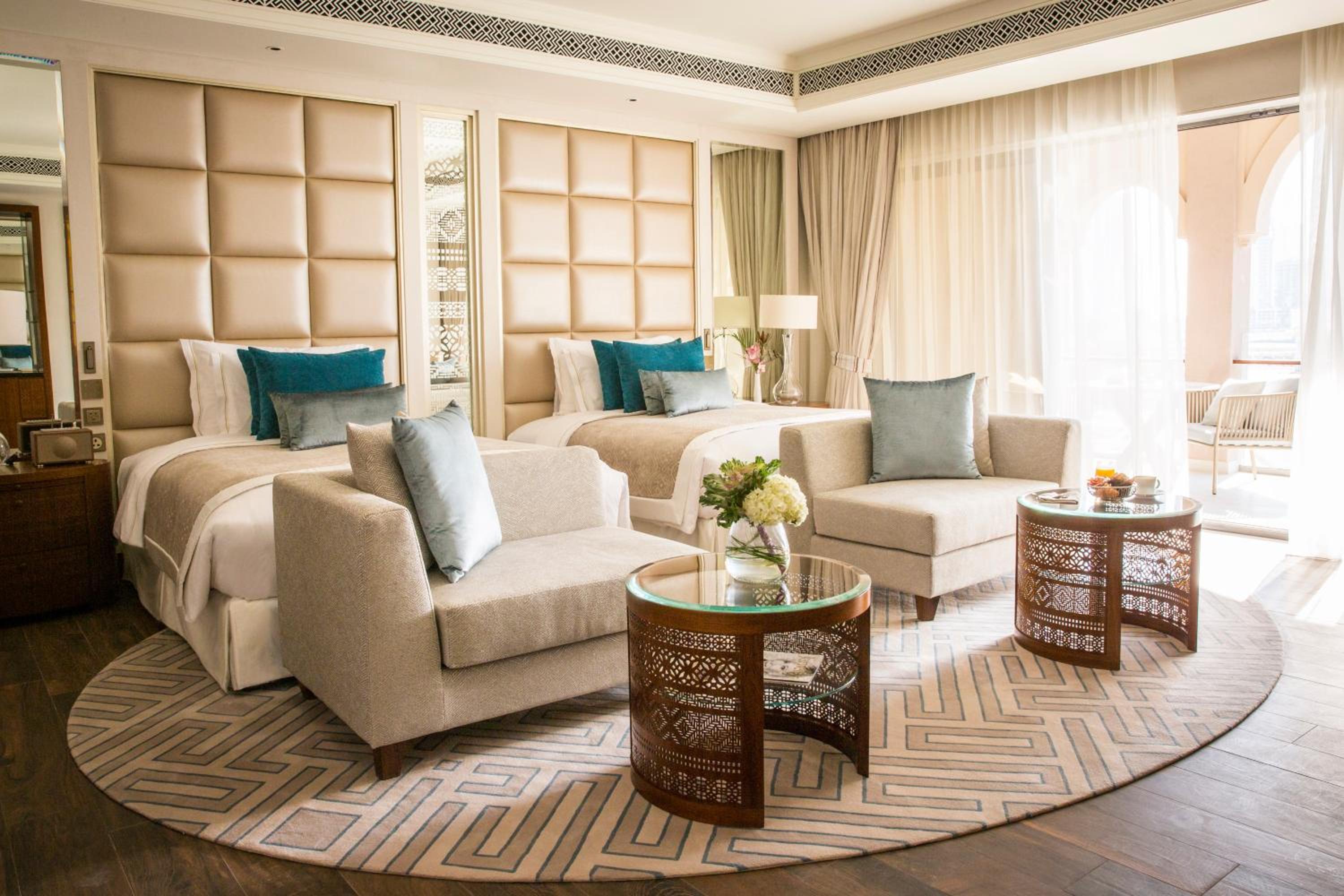 Royal Saray Resort