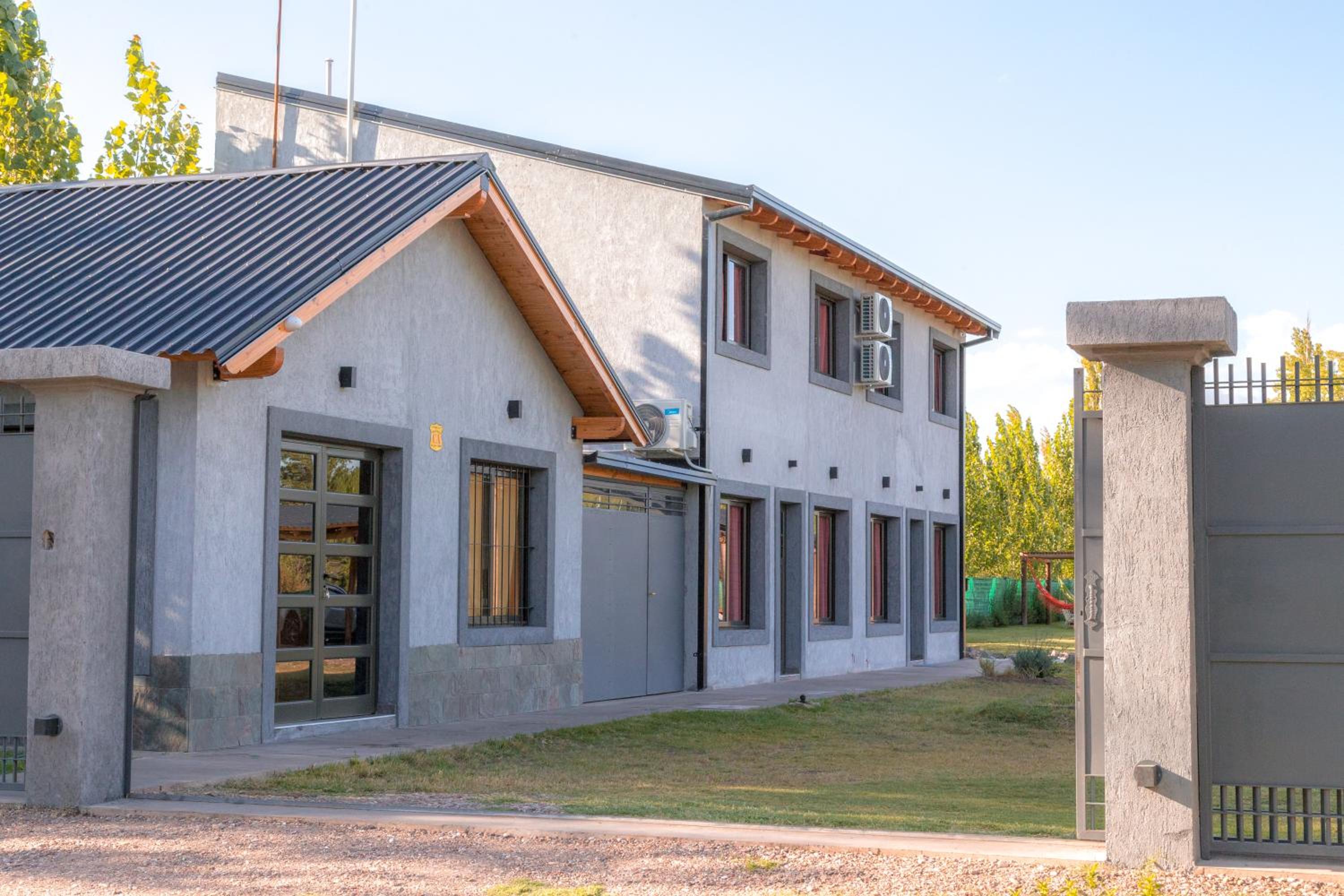 Altos la Villa