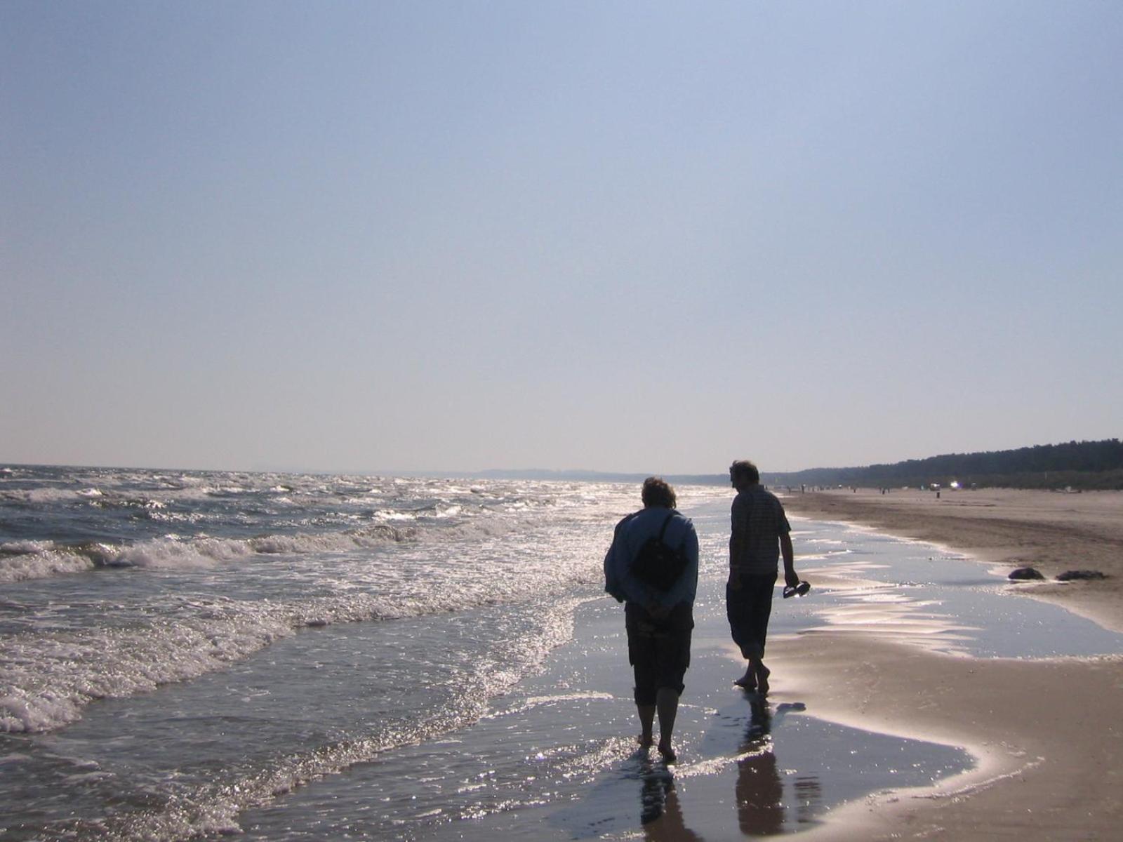 Fewo Sonnensegler Usedom direkt am Yachthafen mit Terrasse Parkplatz WLAN