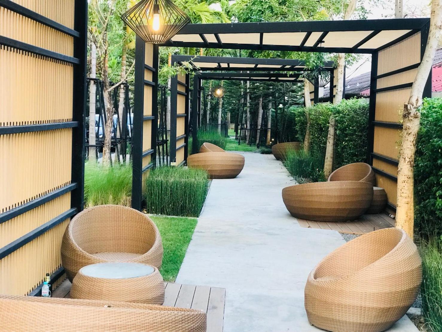 Astra Suites Central