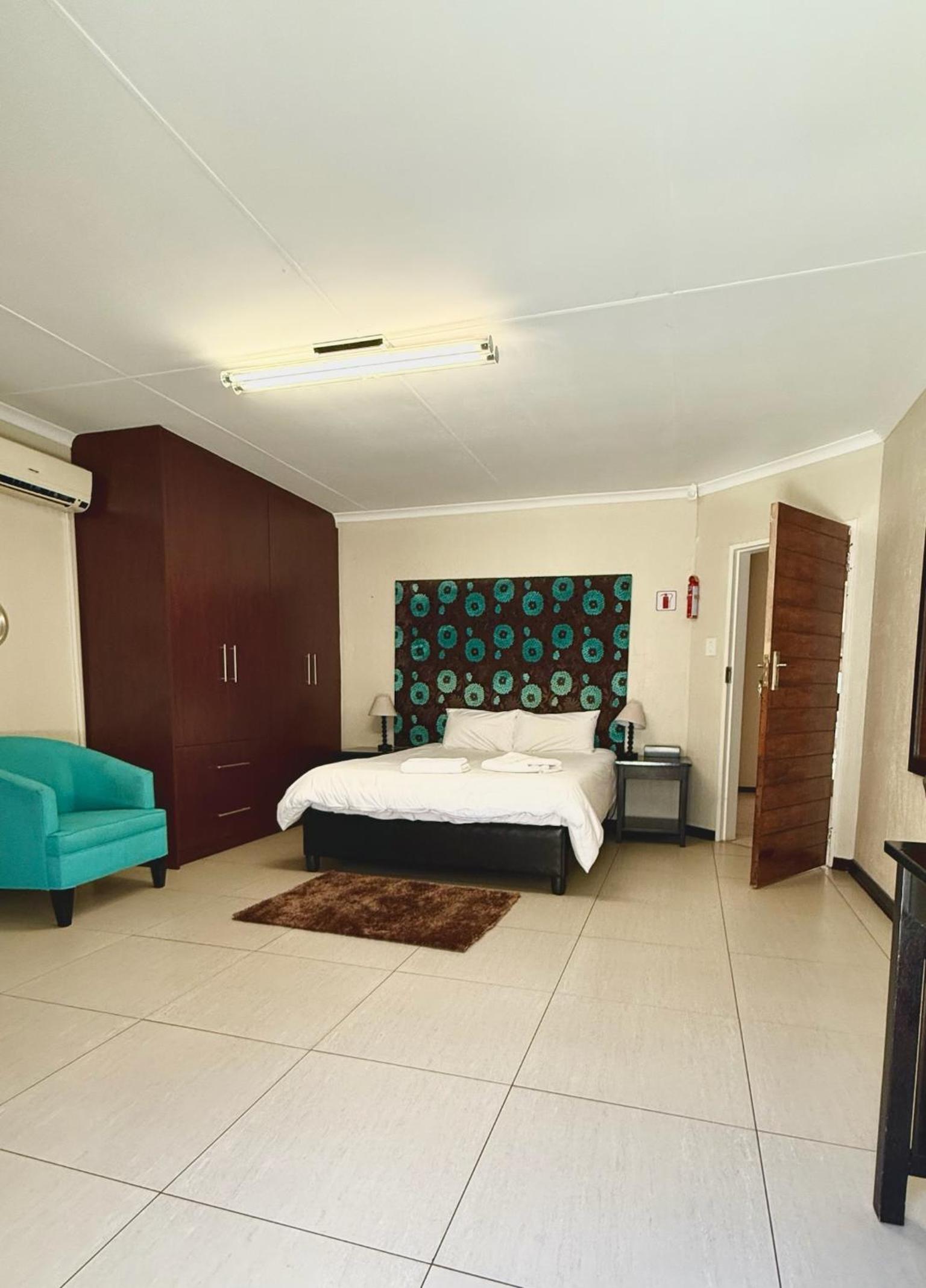 Senate Way Guest House