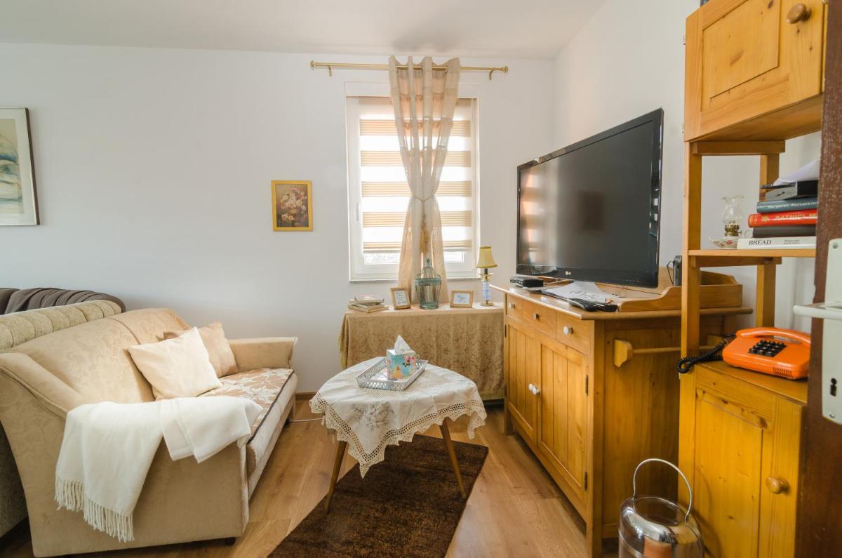 Apartment 10 Visoko