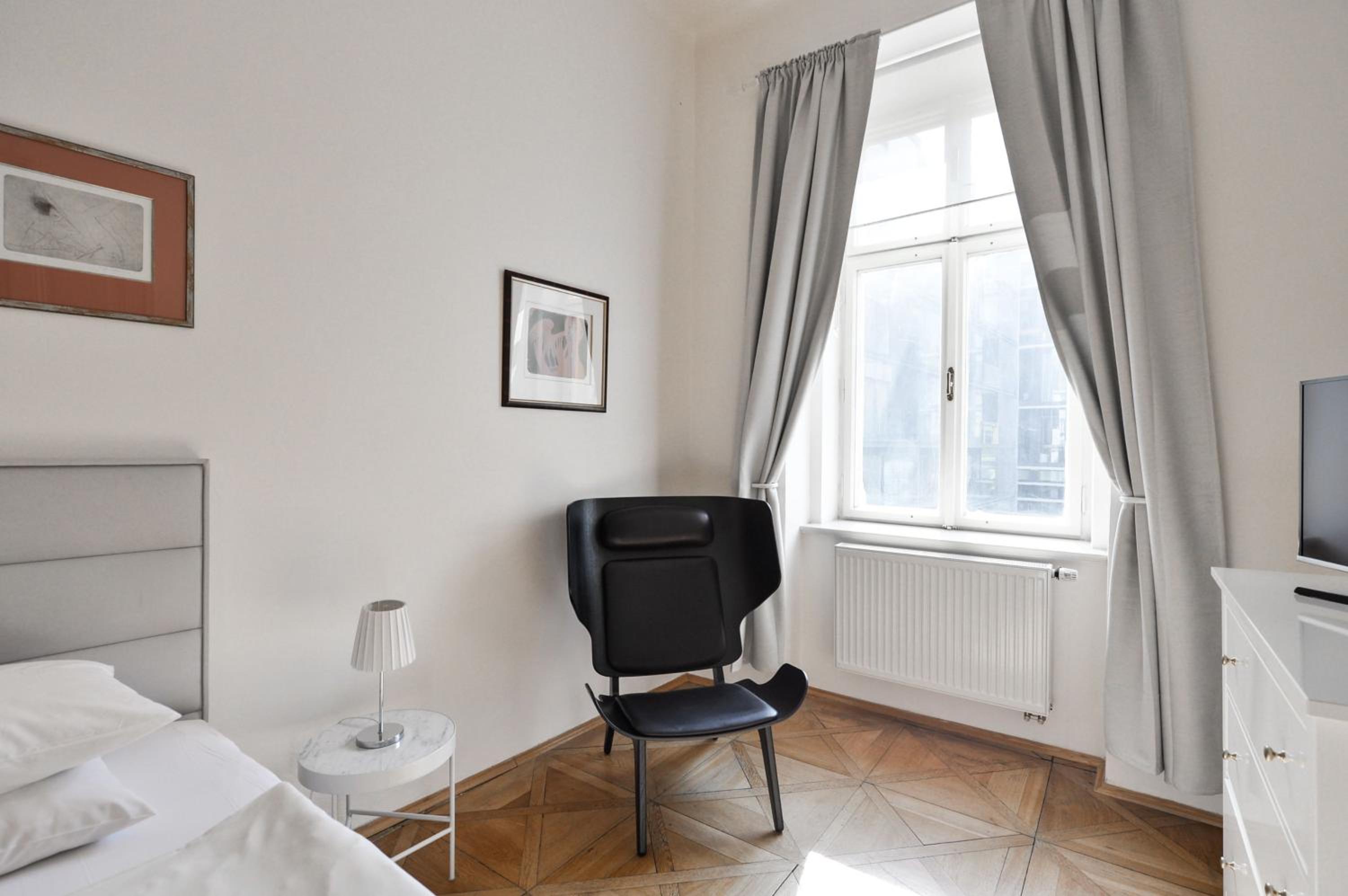 Kafka's Head Apartment