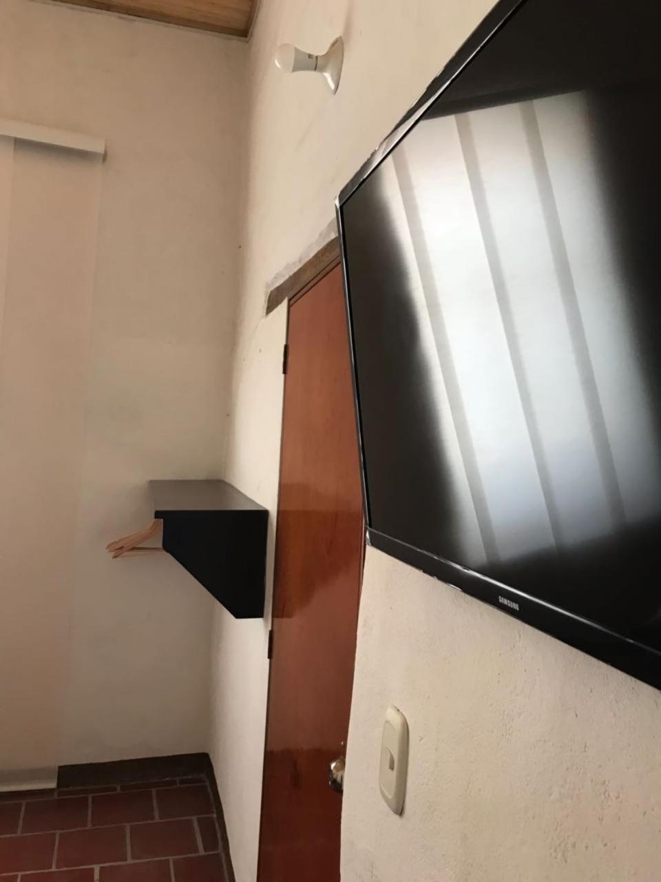 Hostal Rous San Gil