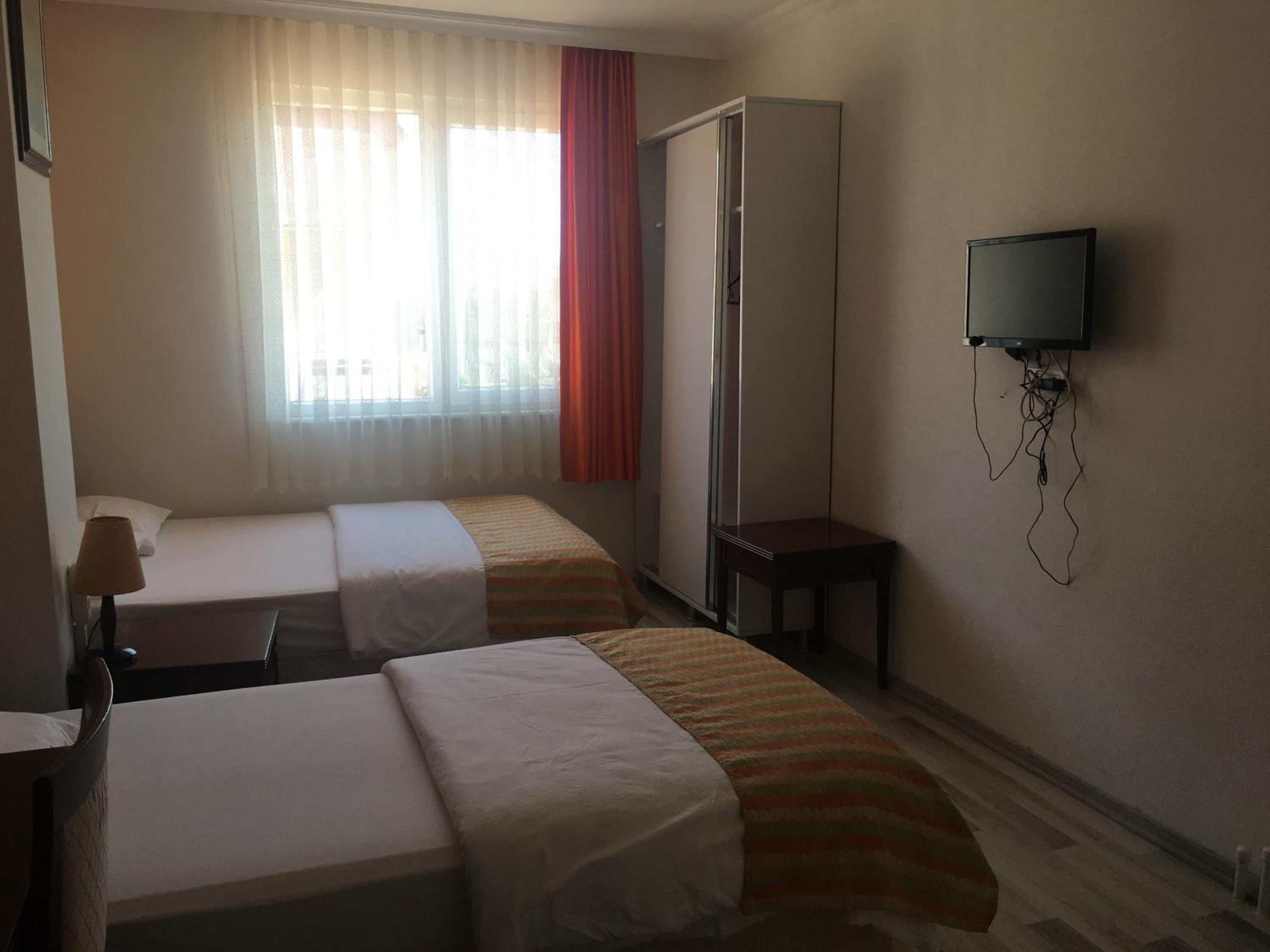 Mutado Hotel - Image 6