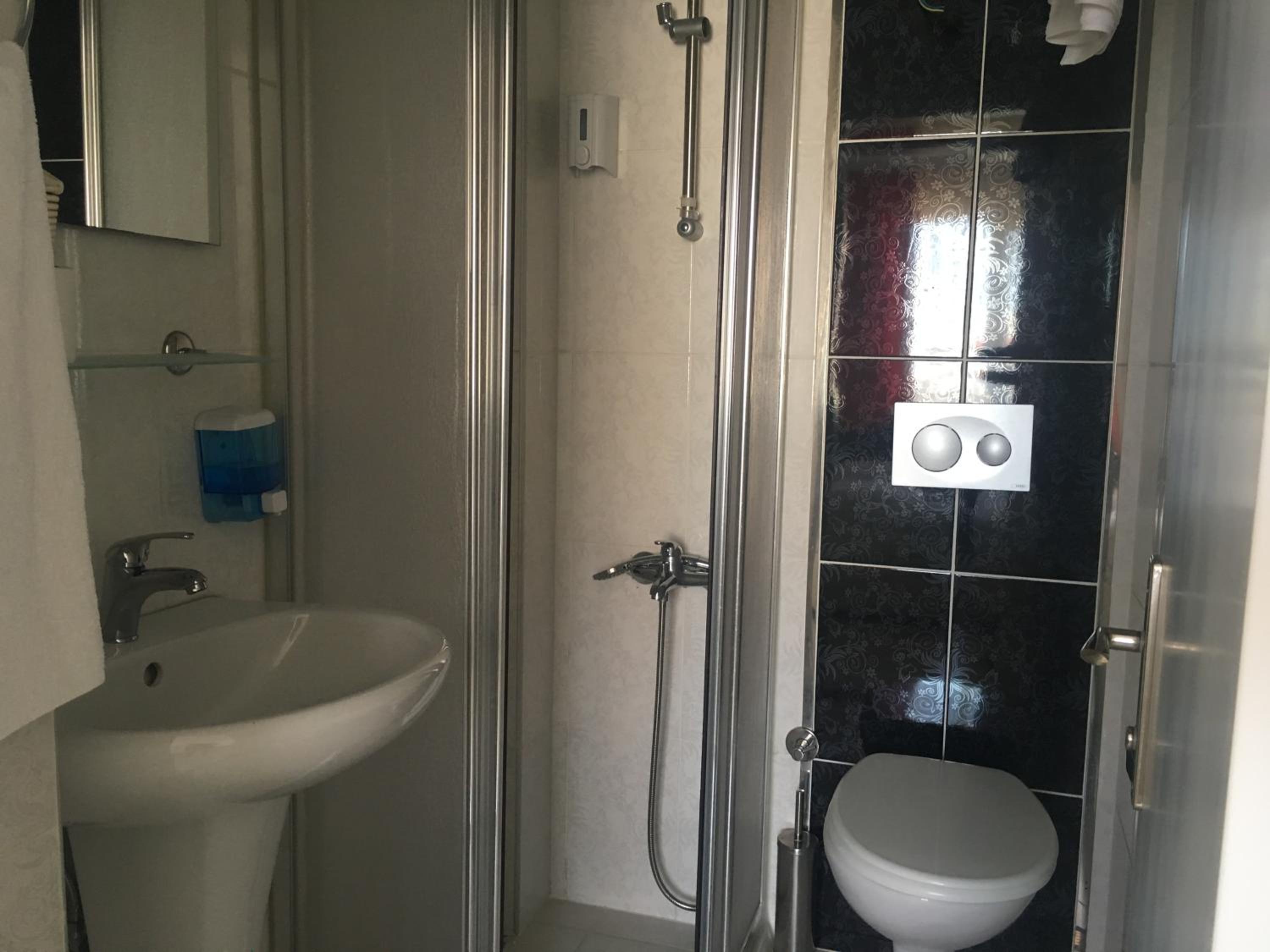 Mutado Hotel - Image 63