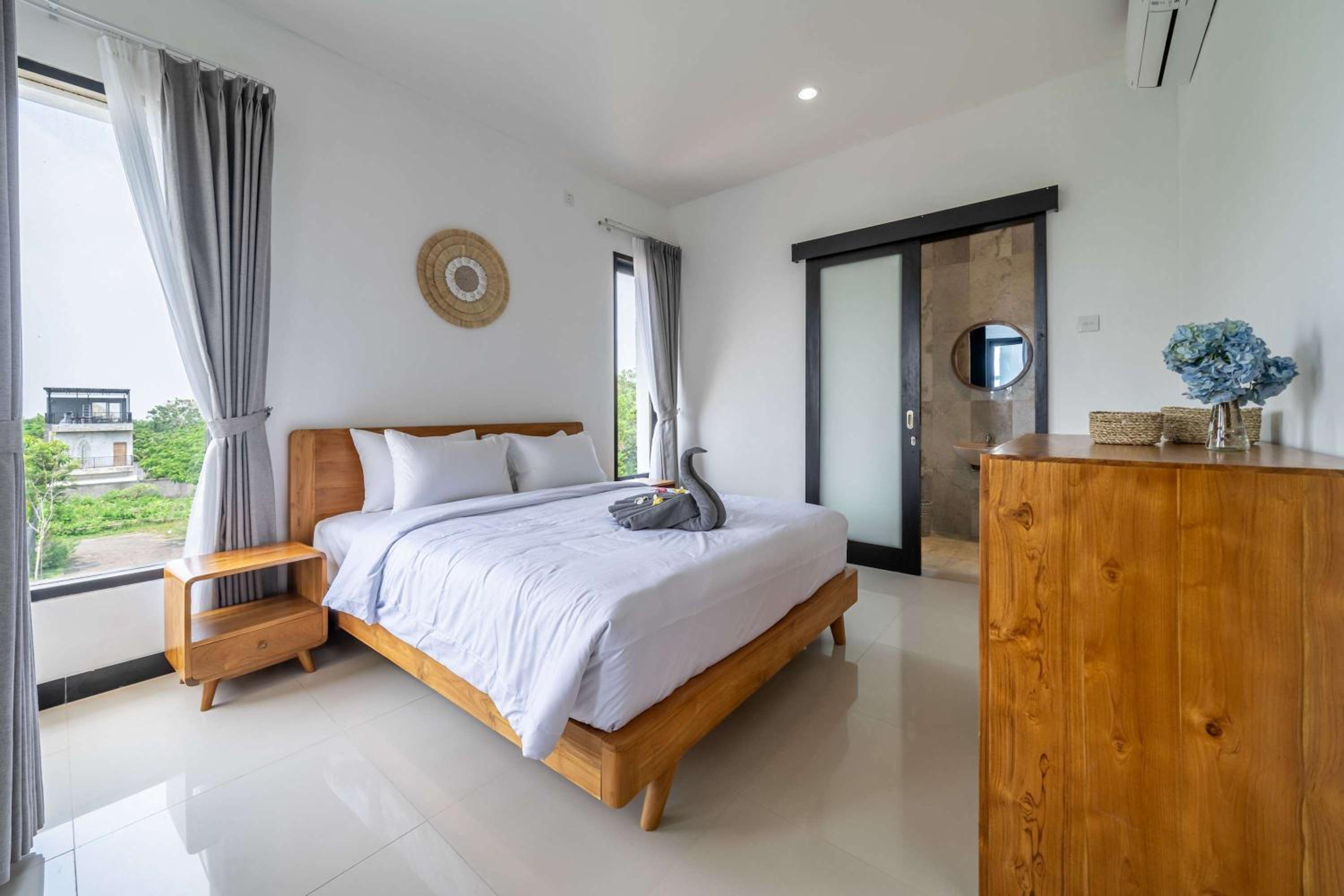 3BR Villa Near Dreamland, Ocean & Mountain Views