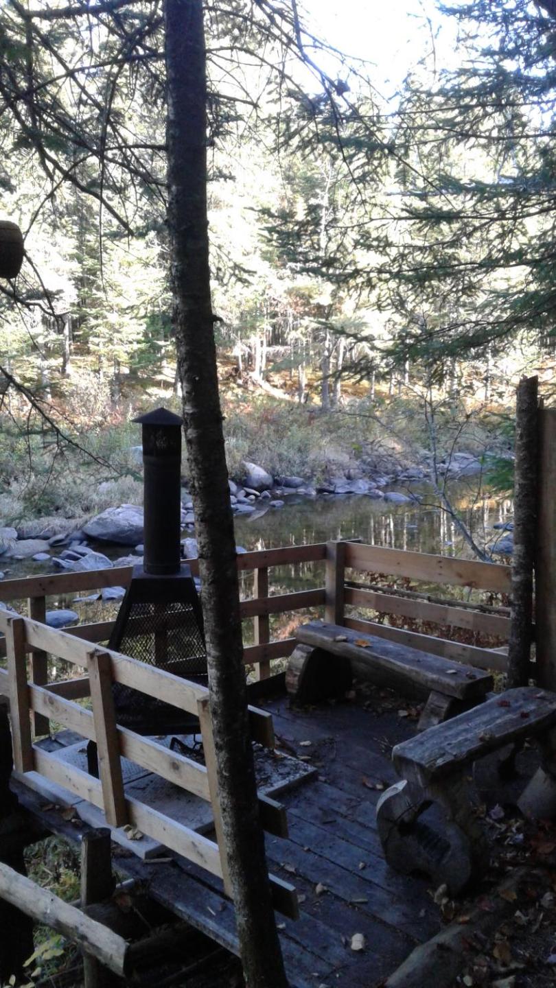 Aux Tipis de la Rivière Sauvage view 5