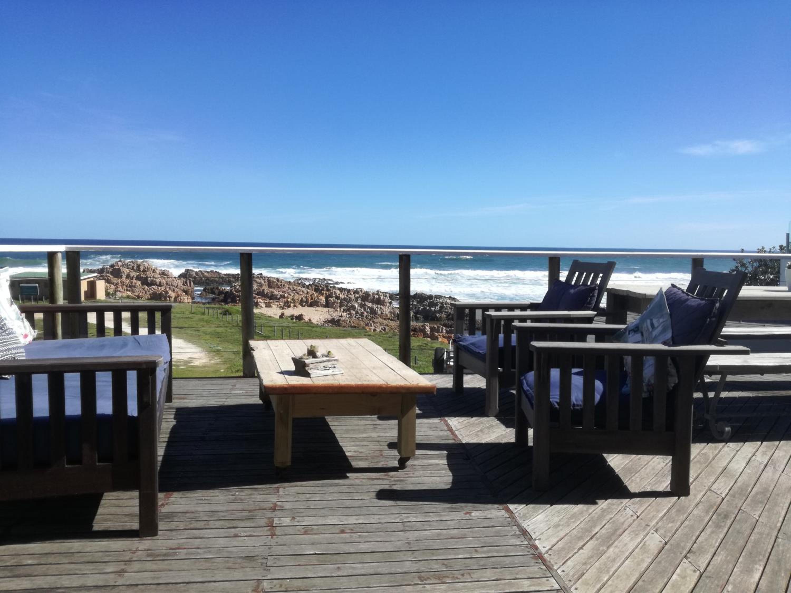 Sailaway Beach House