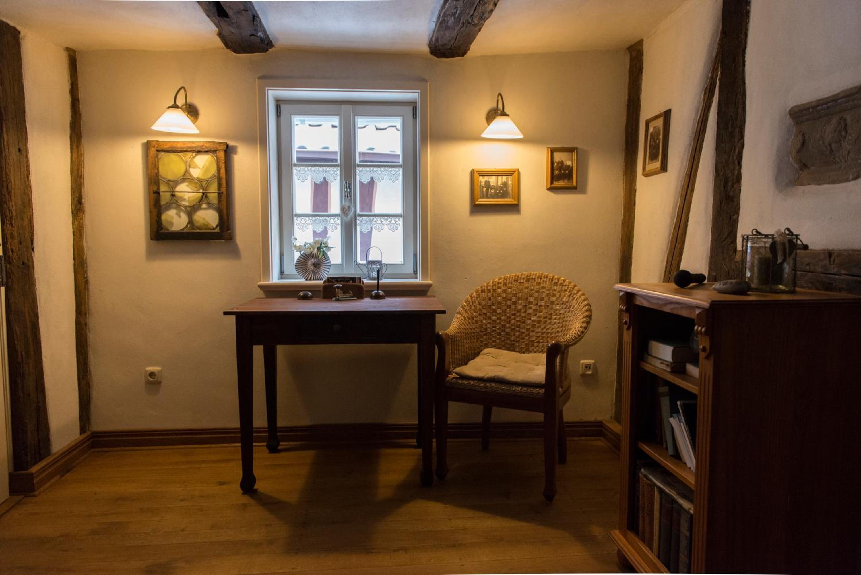 Photo 6