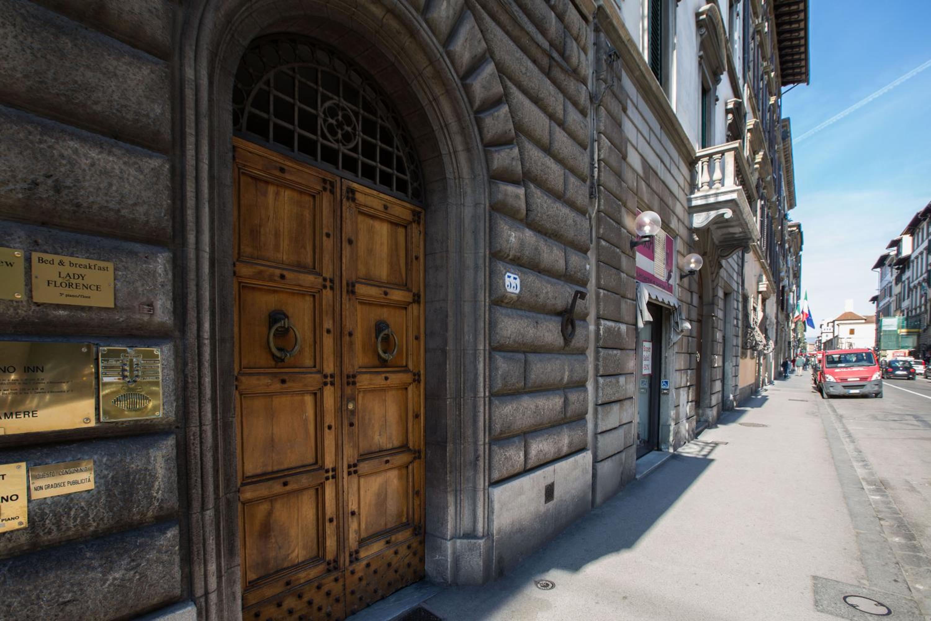 Charming Suite Cavour heart of Florence