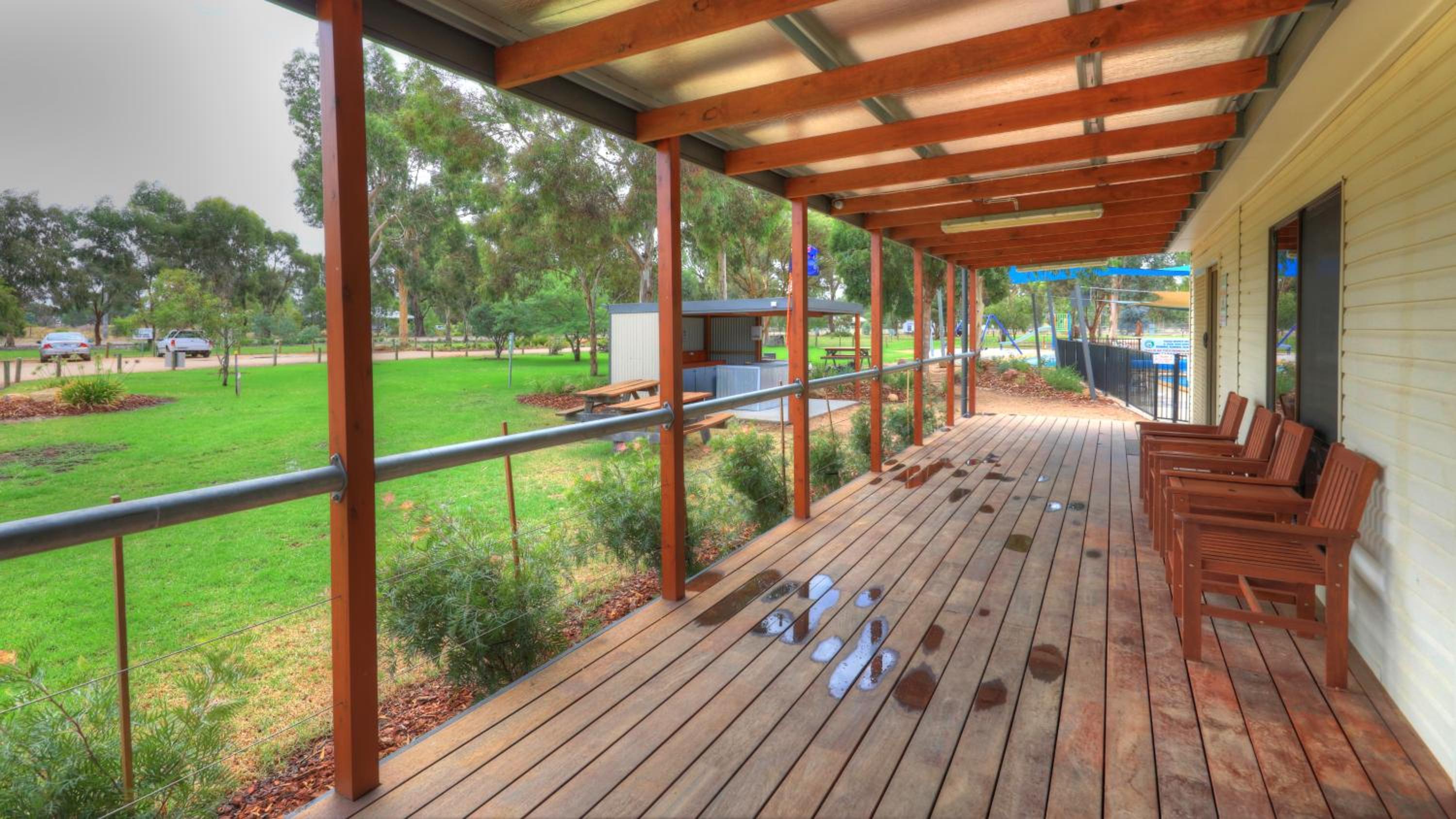 Yarrawonga Riverlands Tourist Park