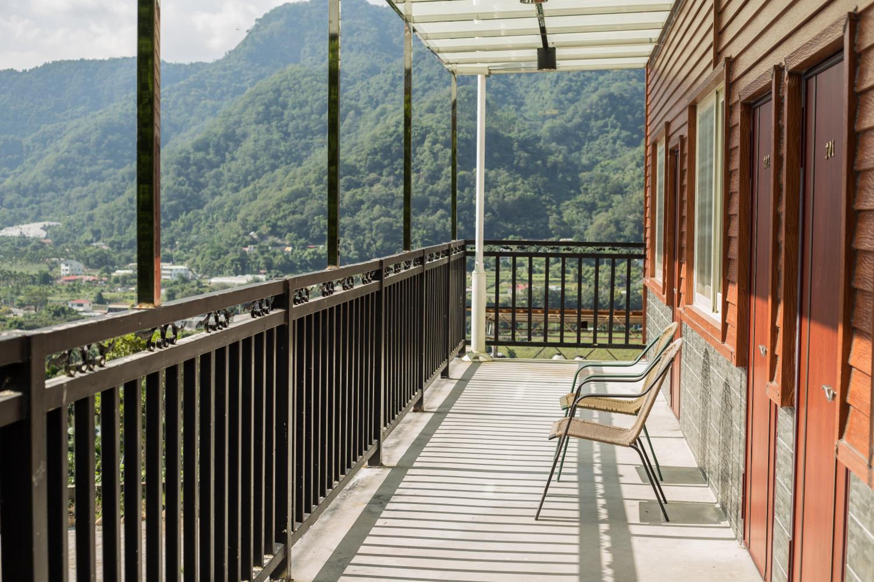 Bai Shengcun Homestay view 2