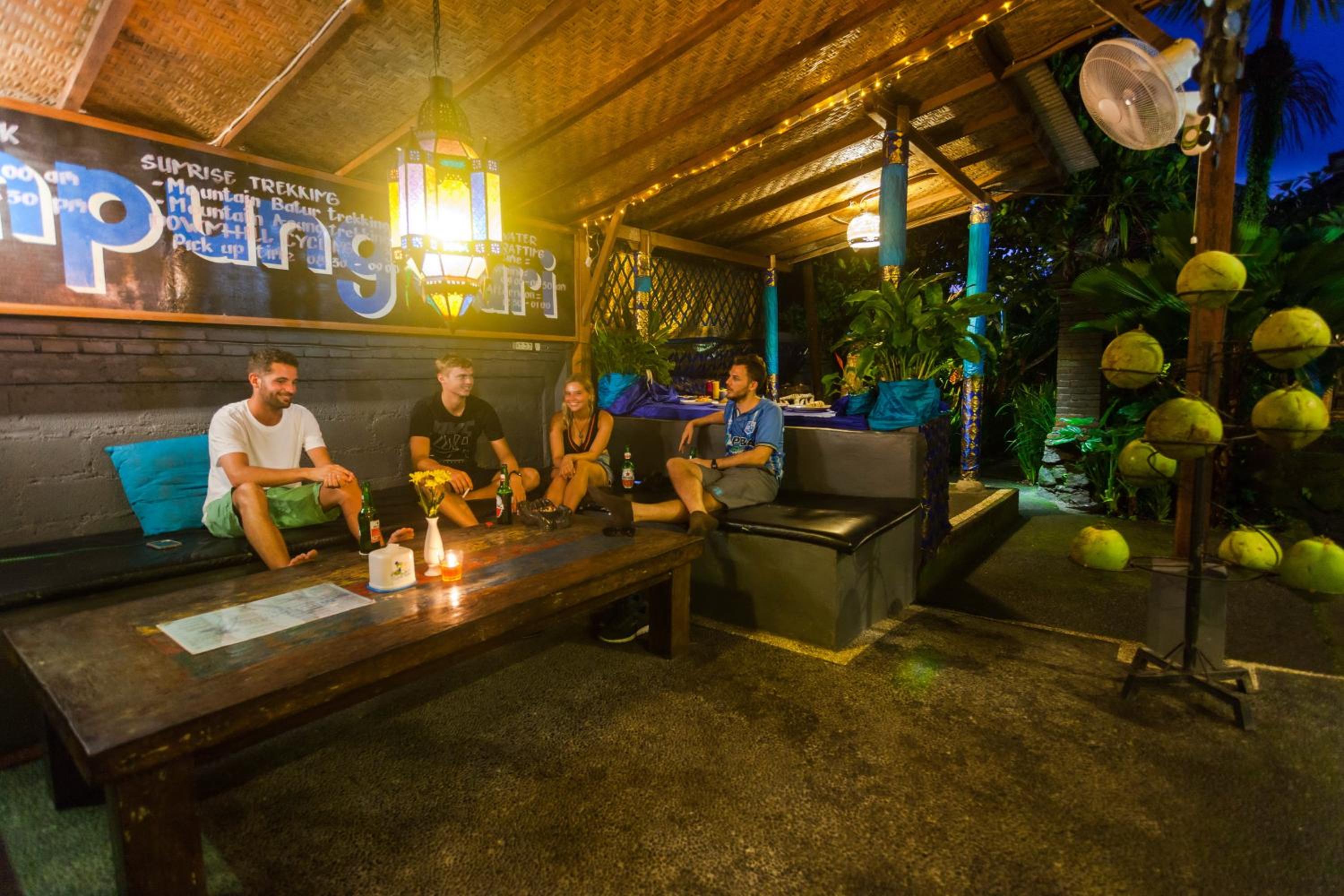 lounge
