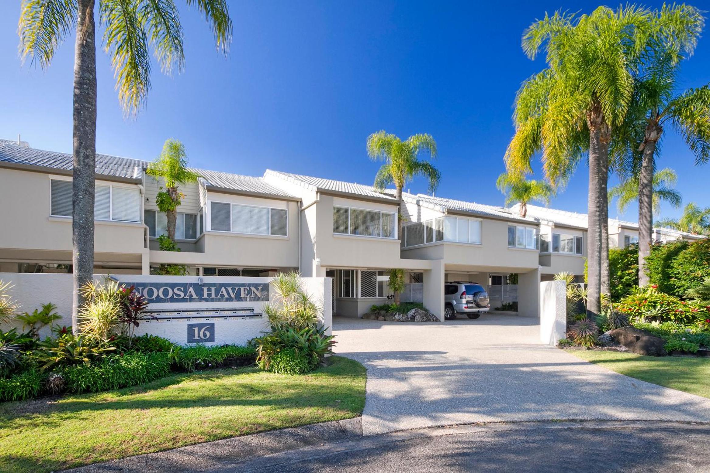 Noosa Haven Apt 12 Riverfront Elegance