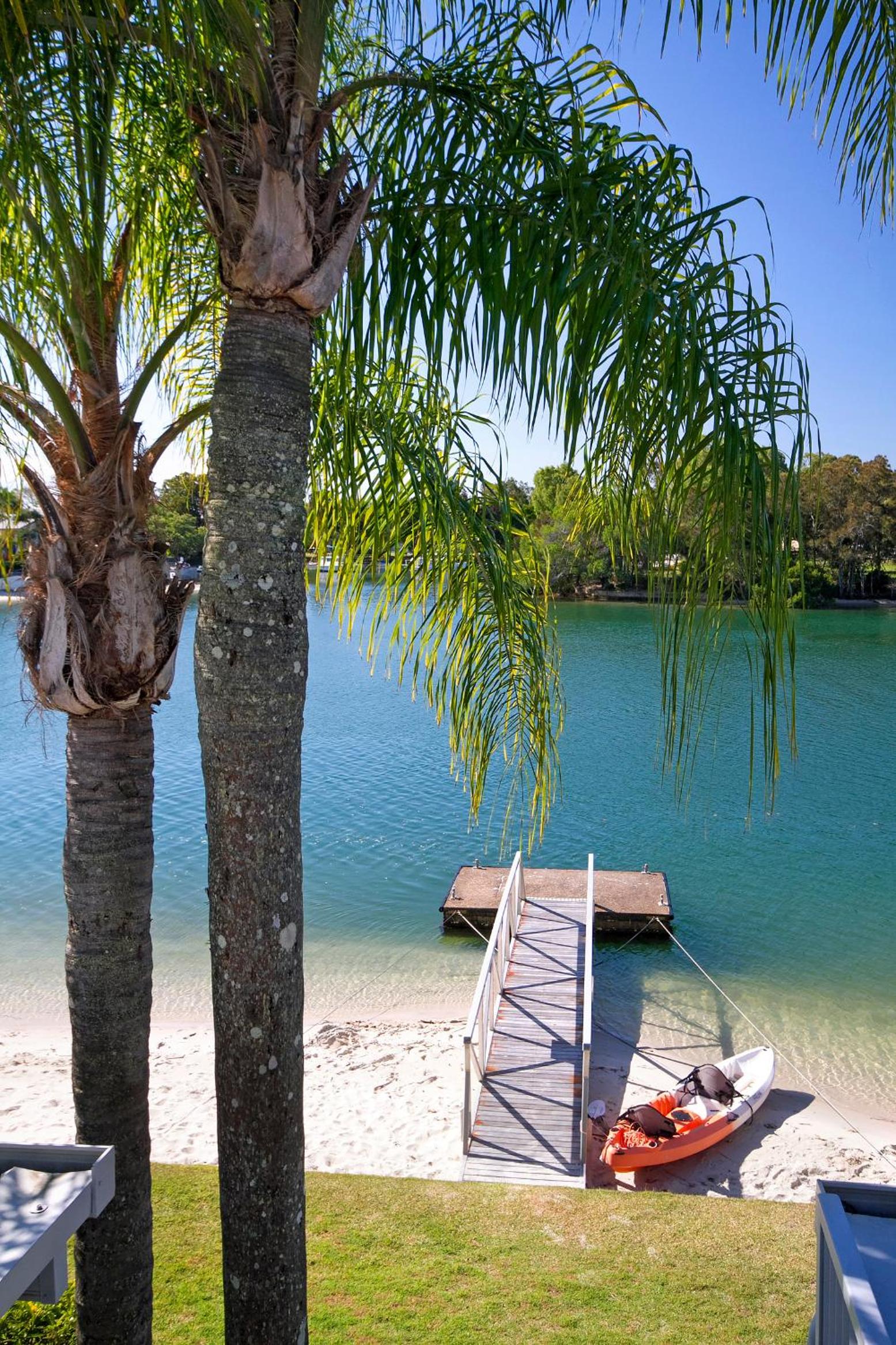 Noosa Haven Apt 12 Riverfront Elegance