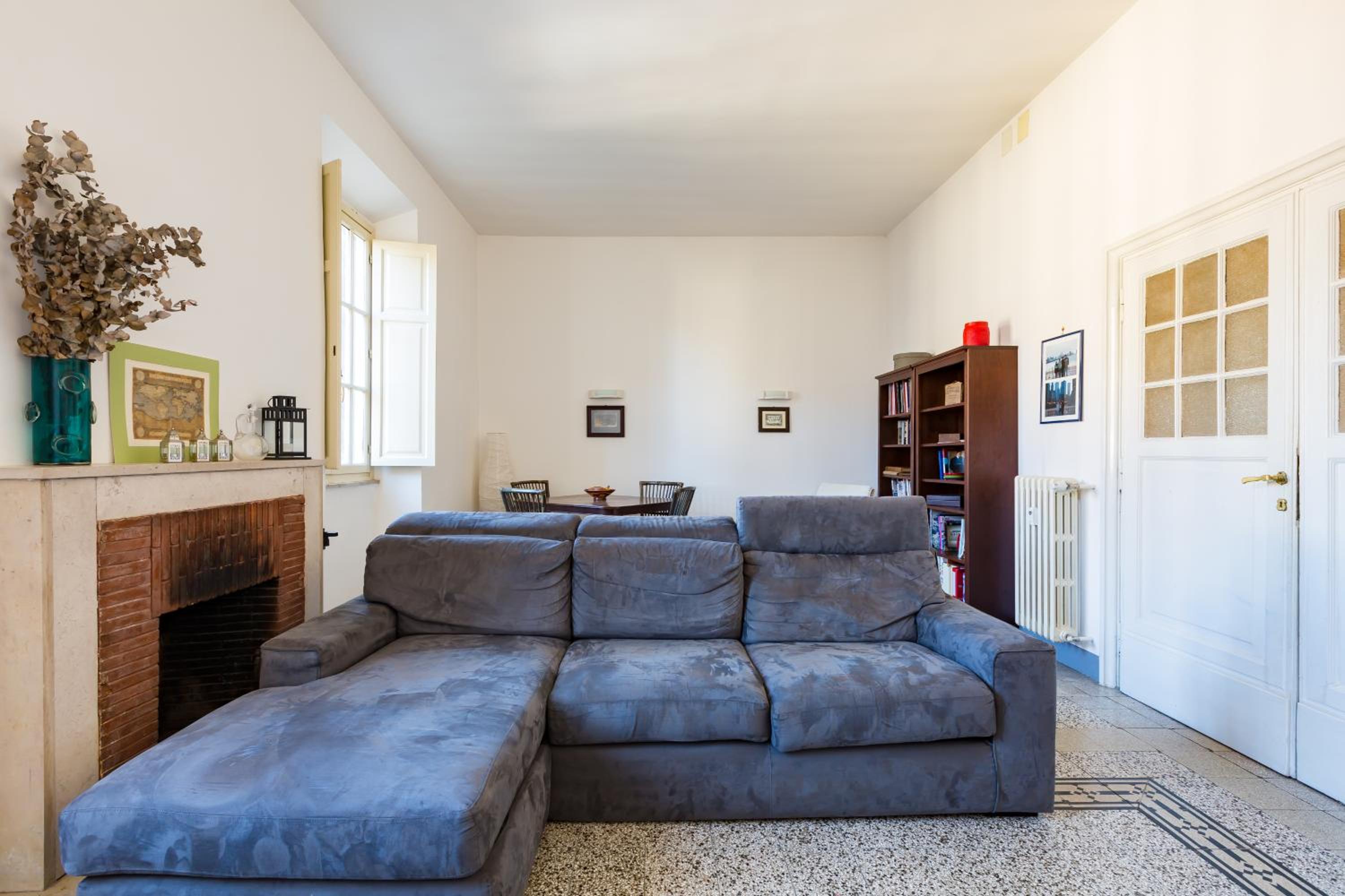 PIAZZA MAZZINI APARTMENT