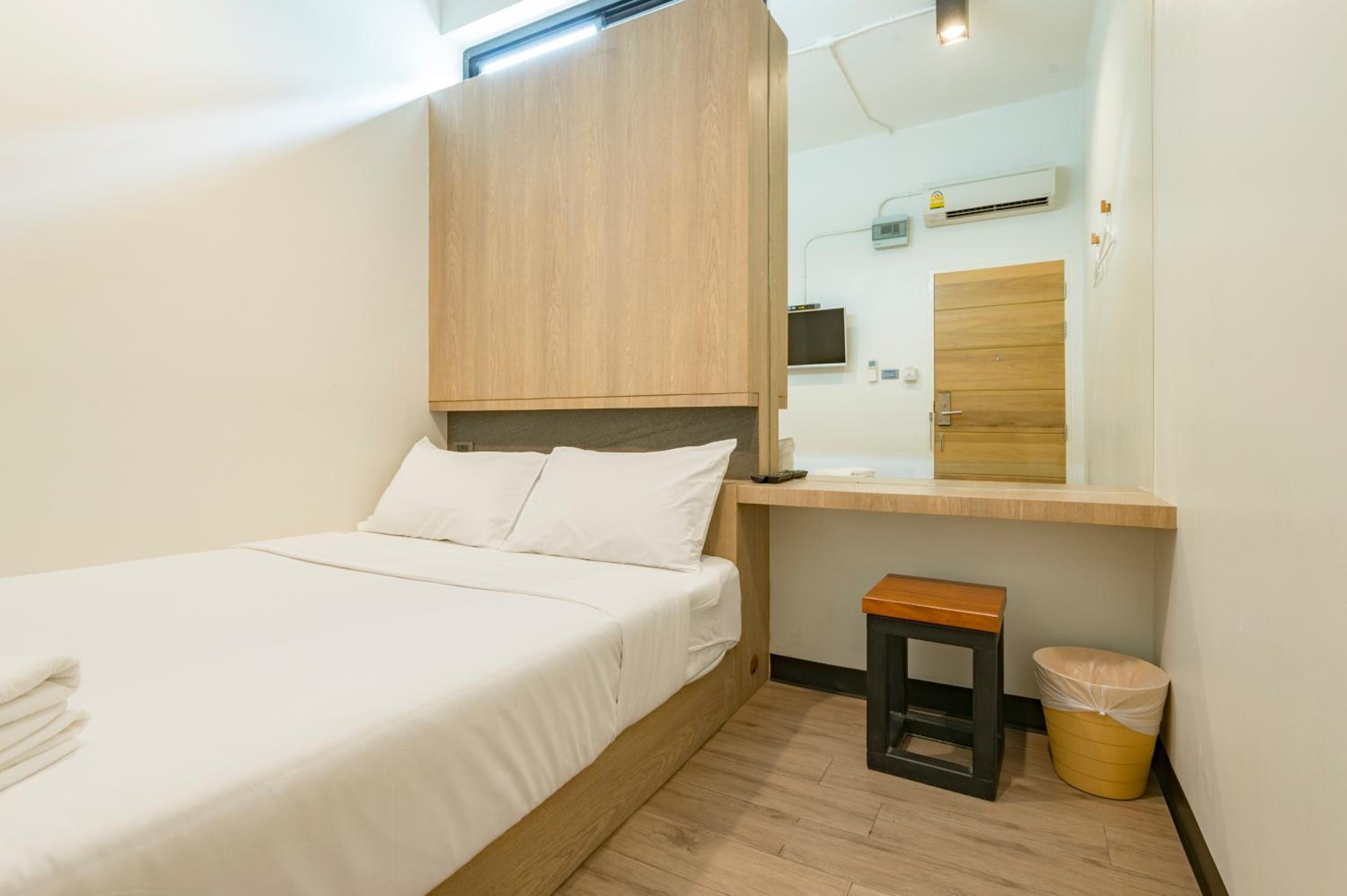 T Hostel @ Victory Monument