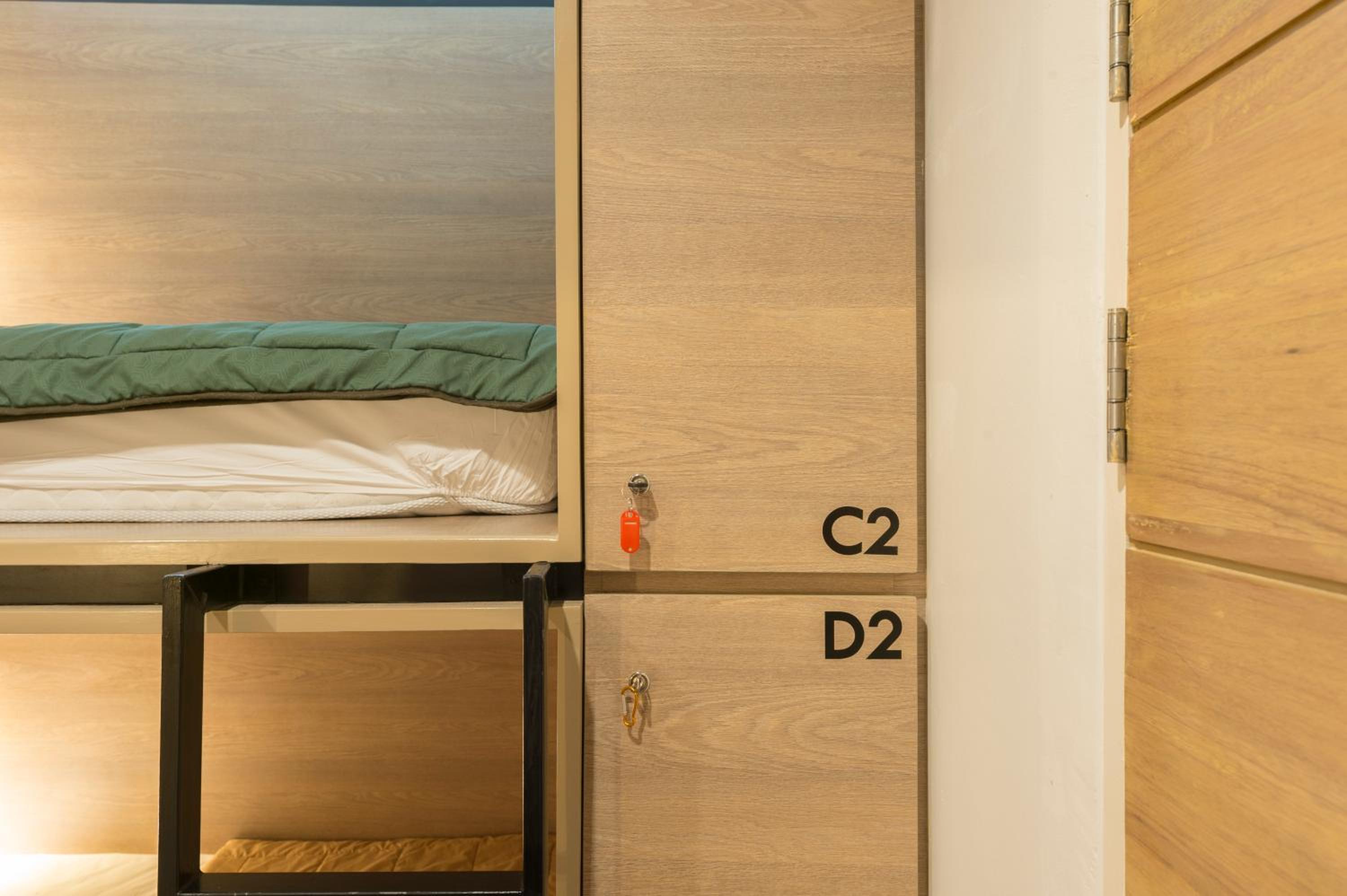 T Hostel @ Victory Monument