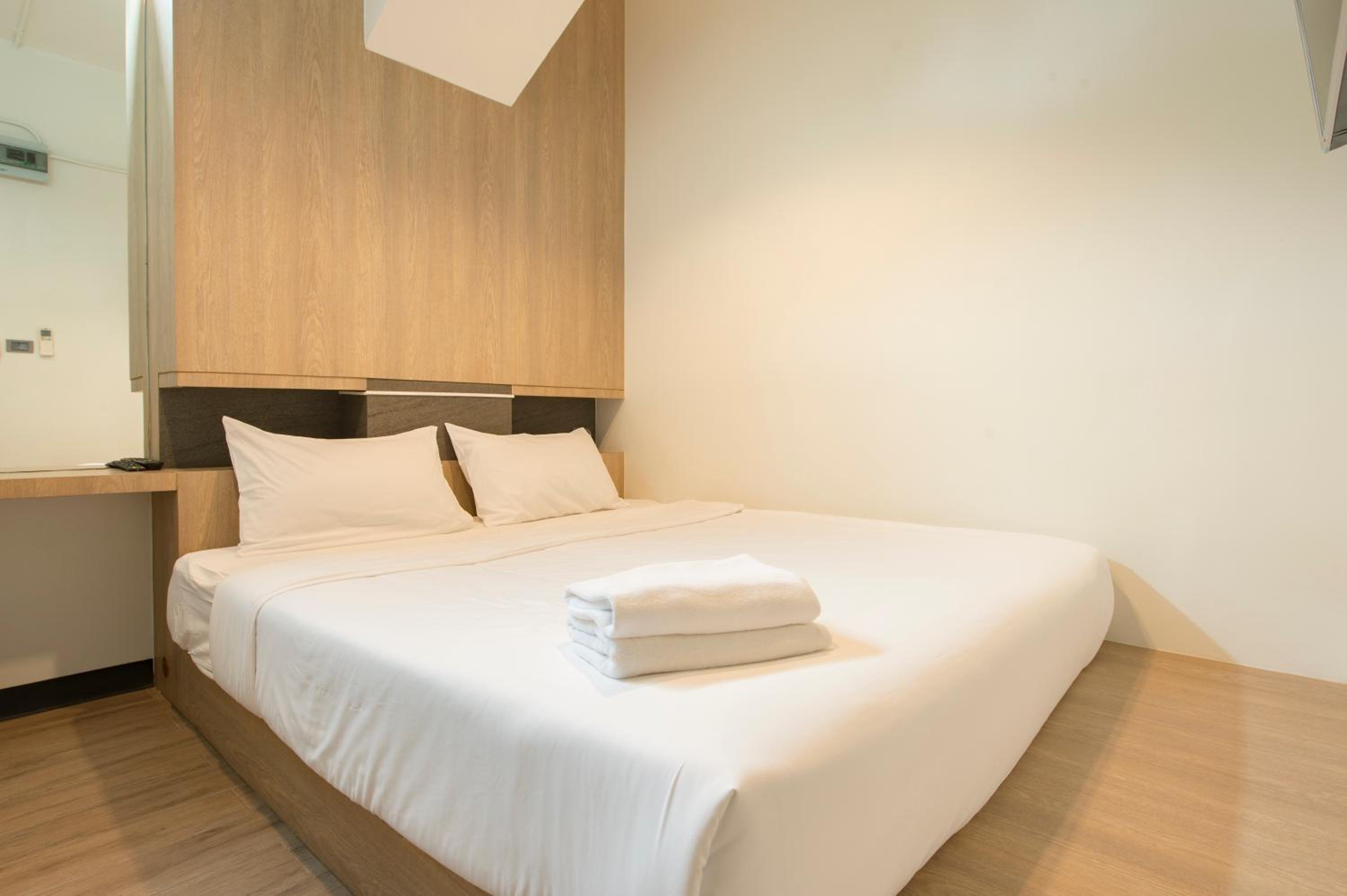 T Hostel @ Victory Monument