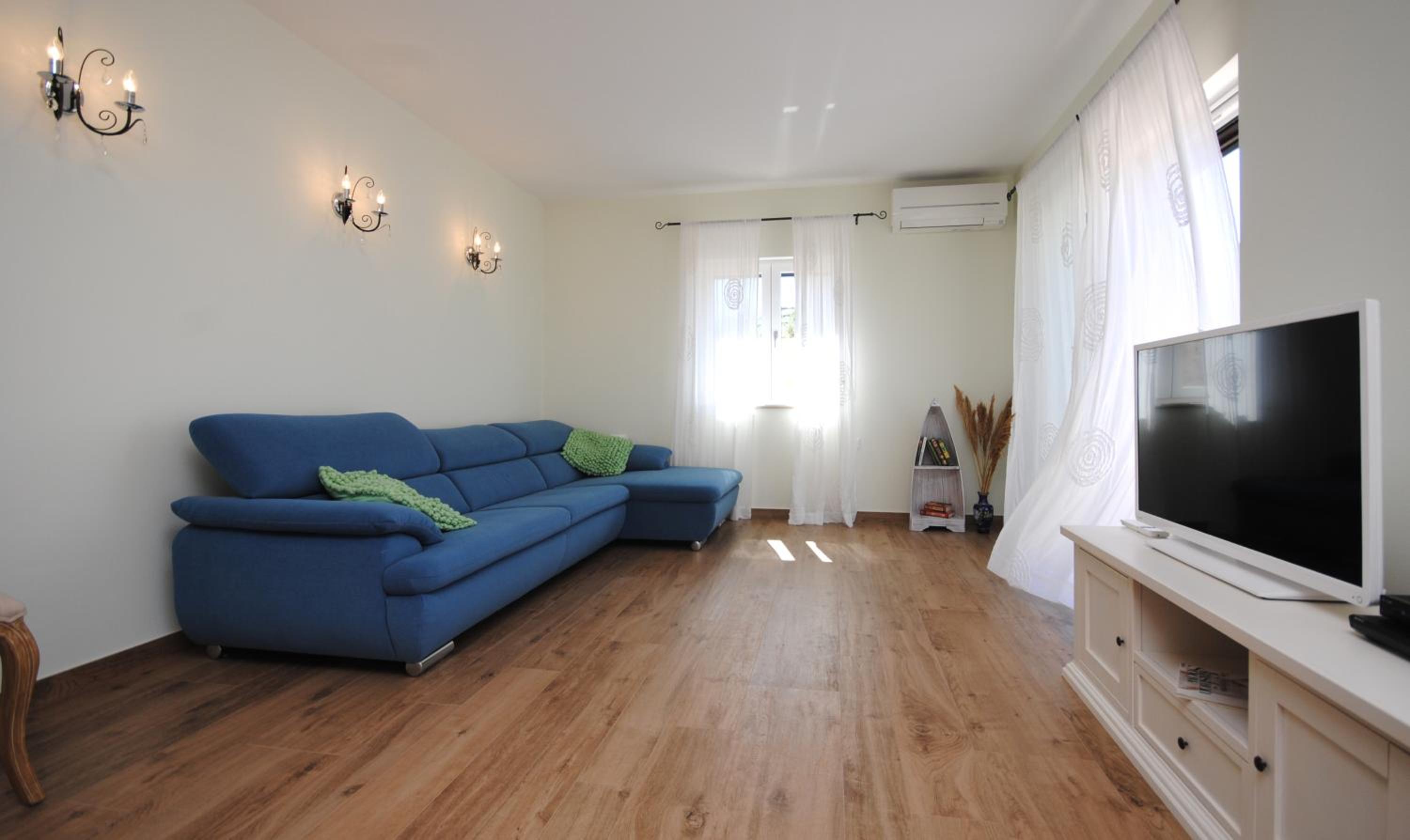 Villa Brac
