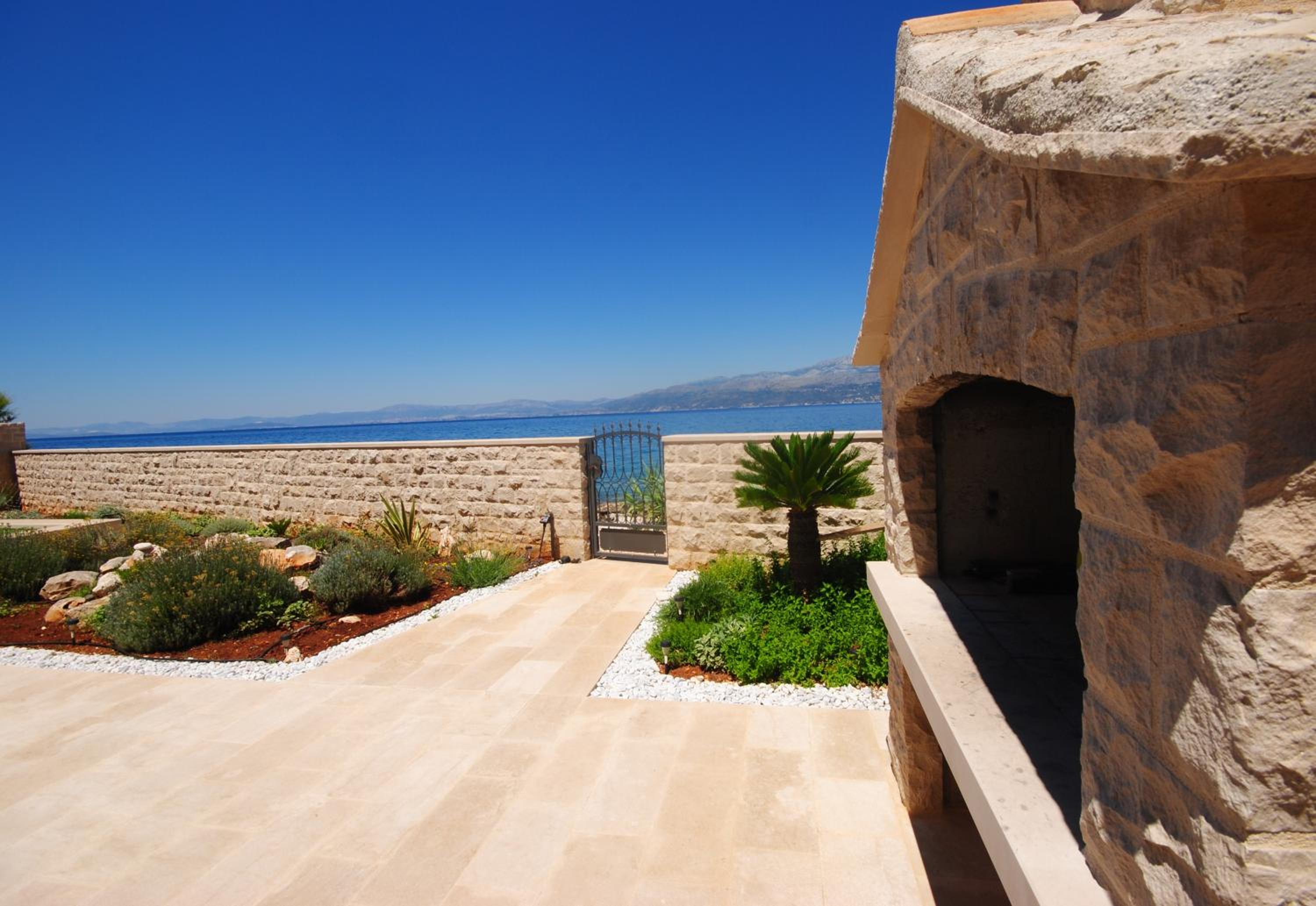 Villa Brac