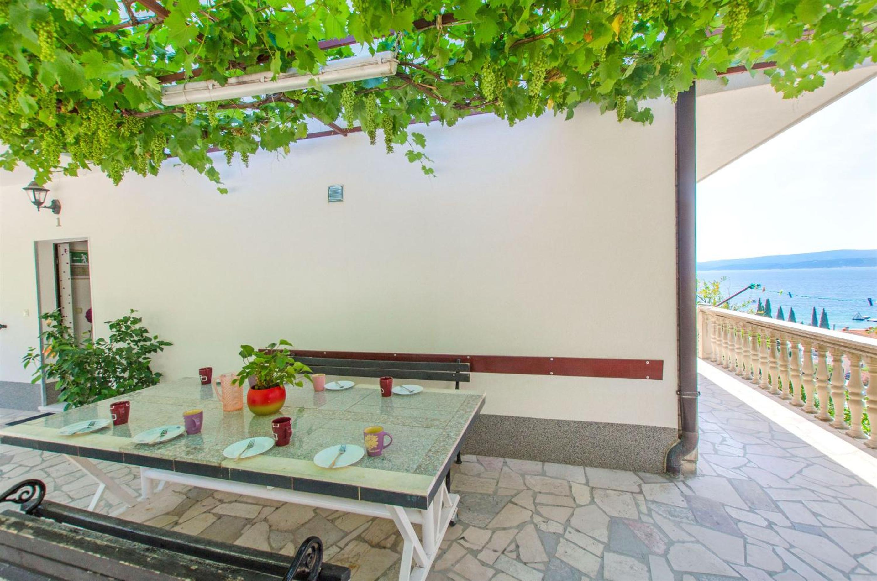 Apartments Mladen view 4