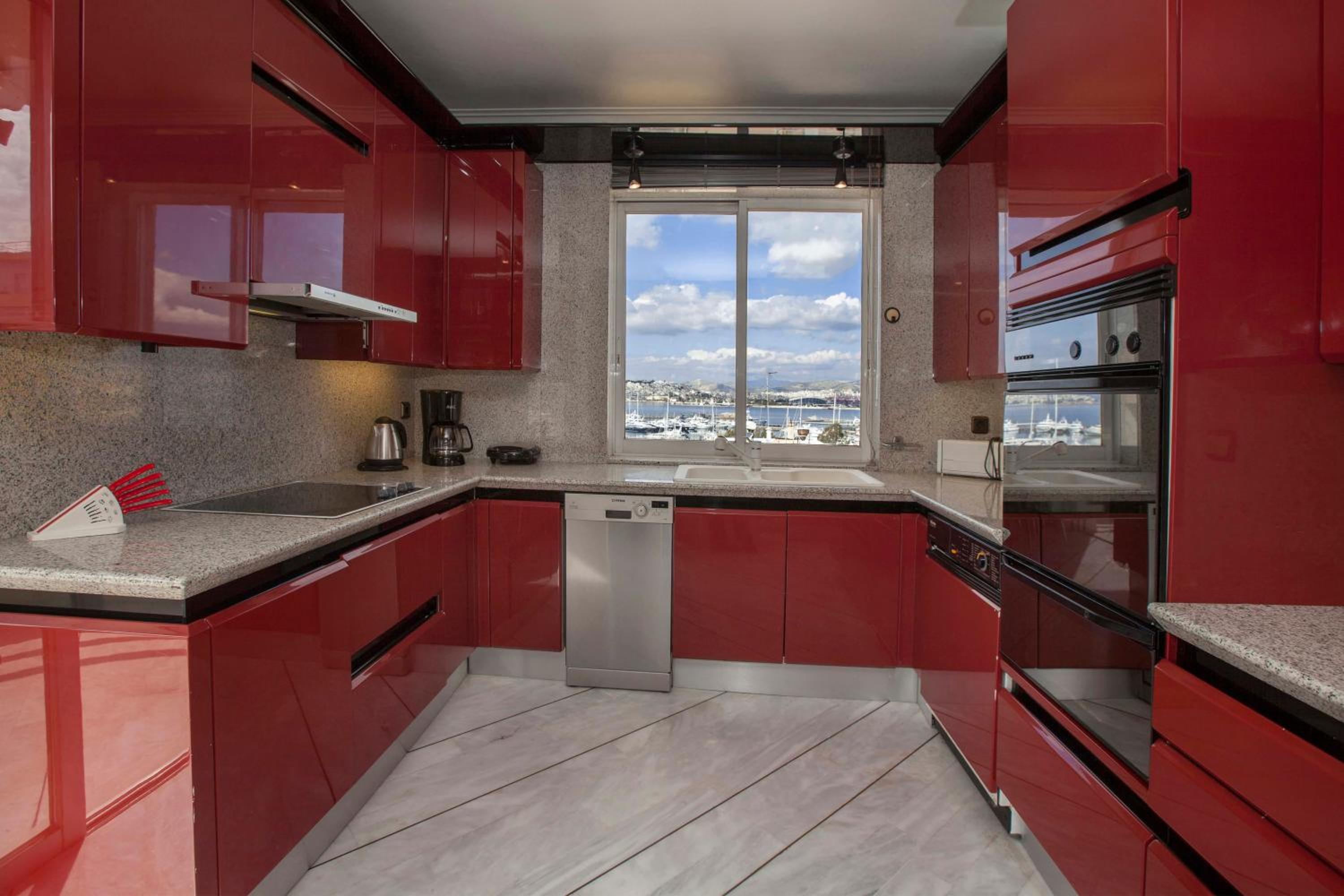 Nice Sea View Elegant Apartment