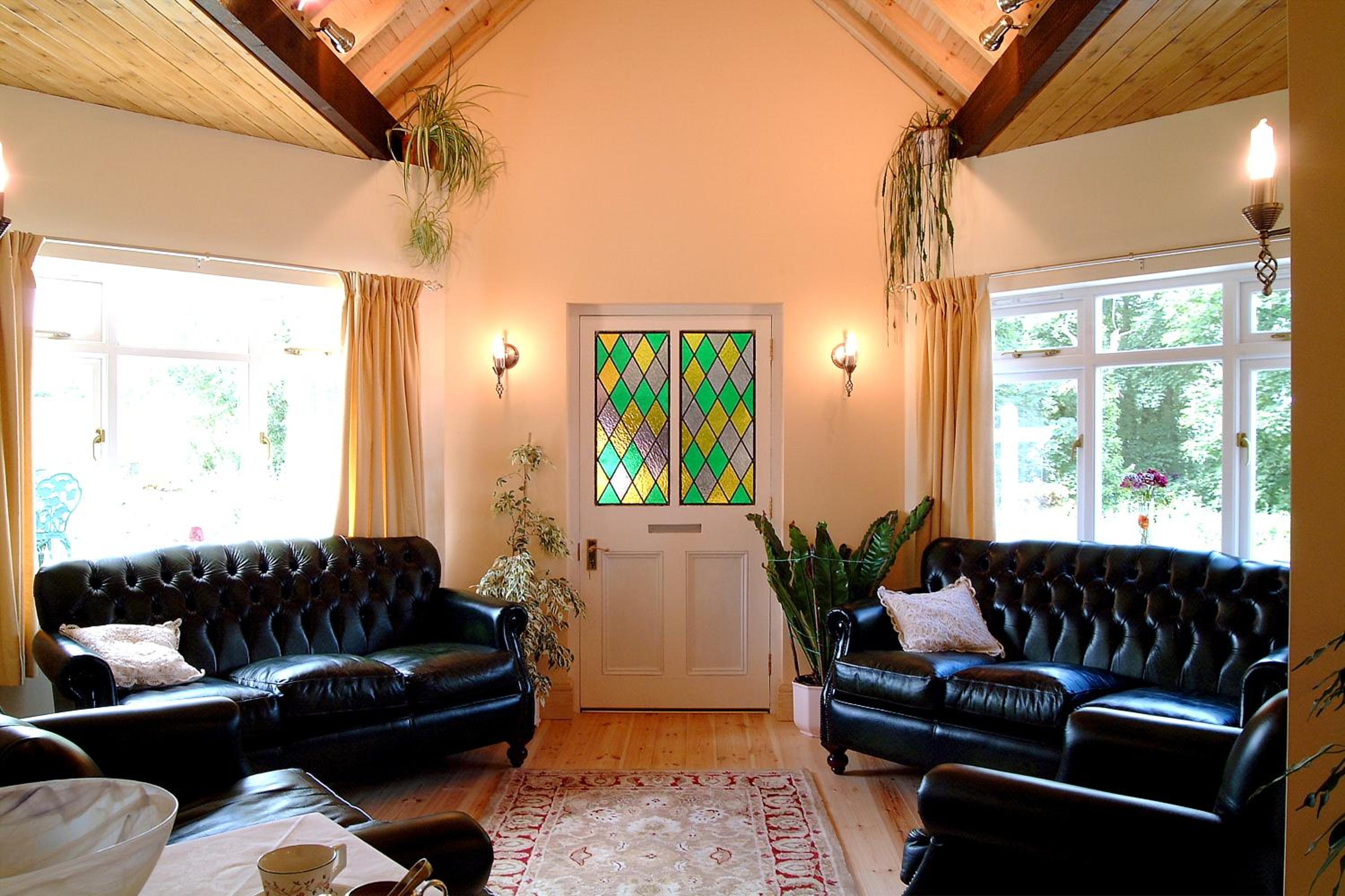 Pembroke Vacations - Rosedene Guest House - Property Image 4