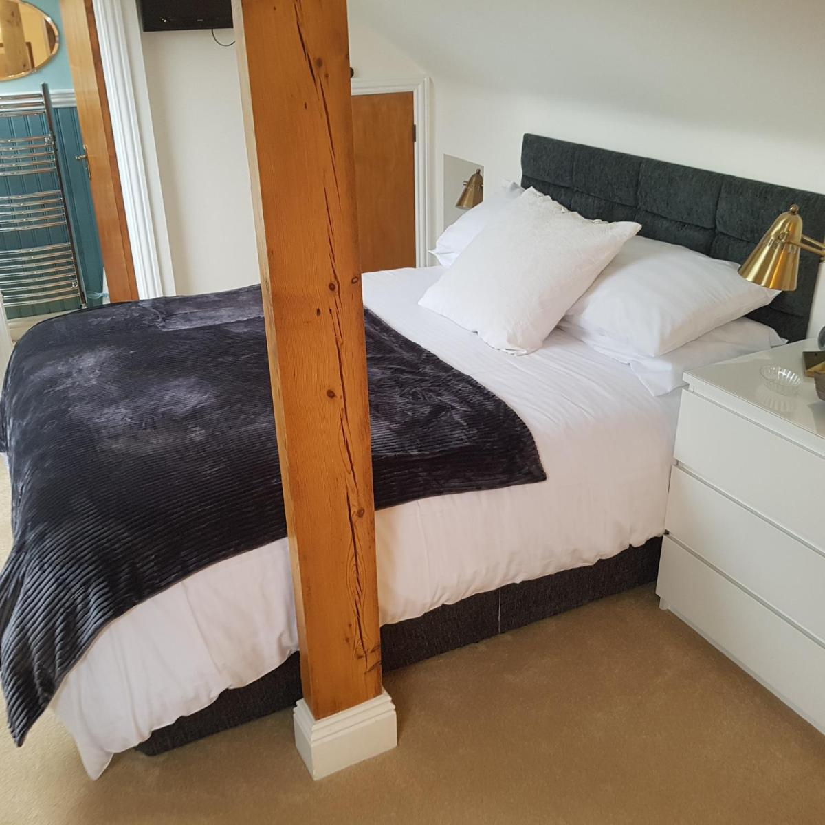 Ugiebrae House Bed & Breakfast
