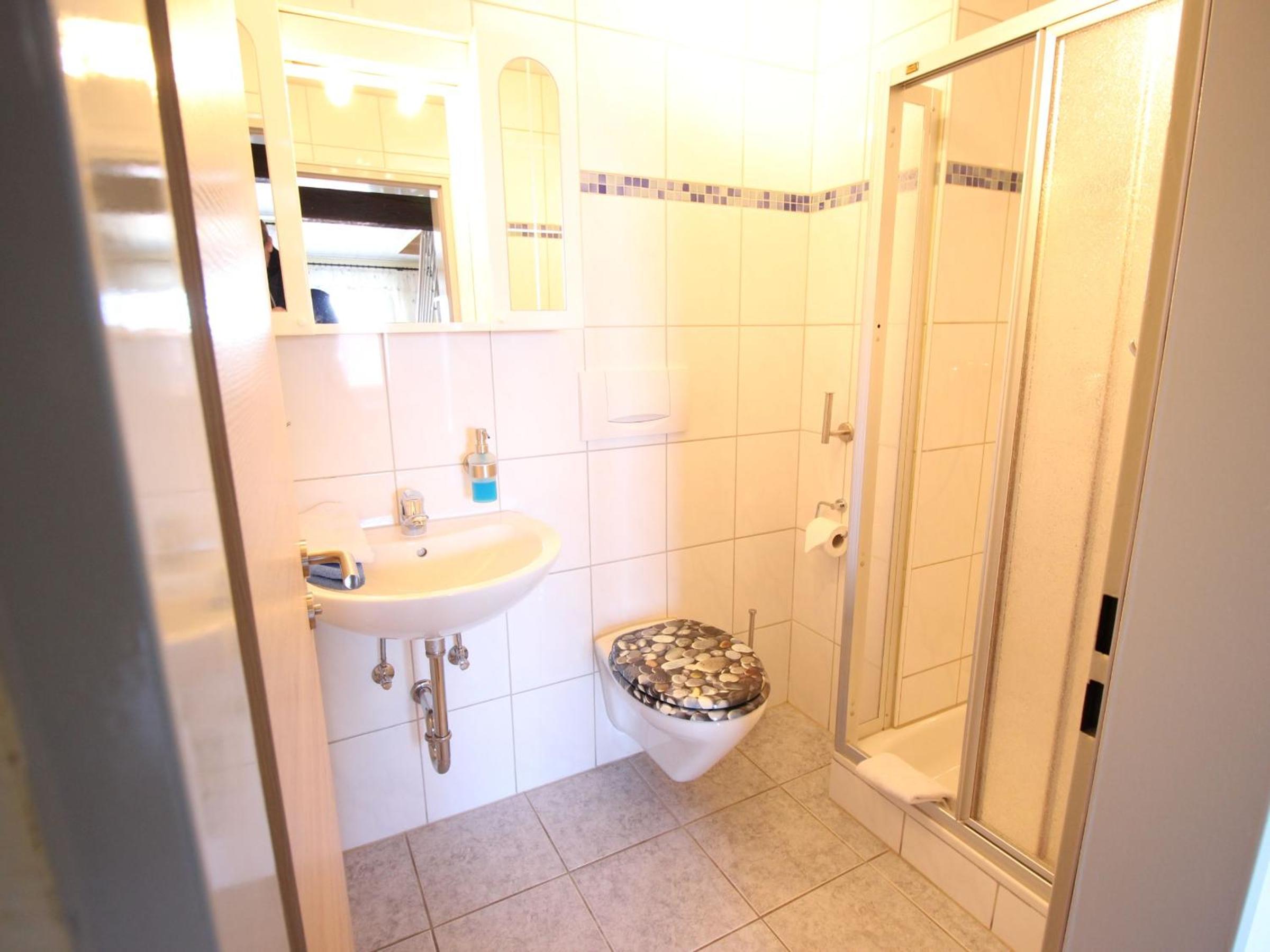 Photo 43