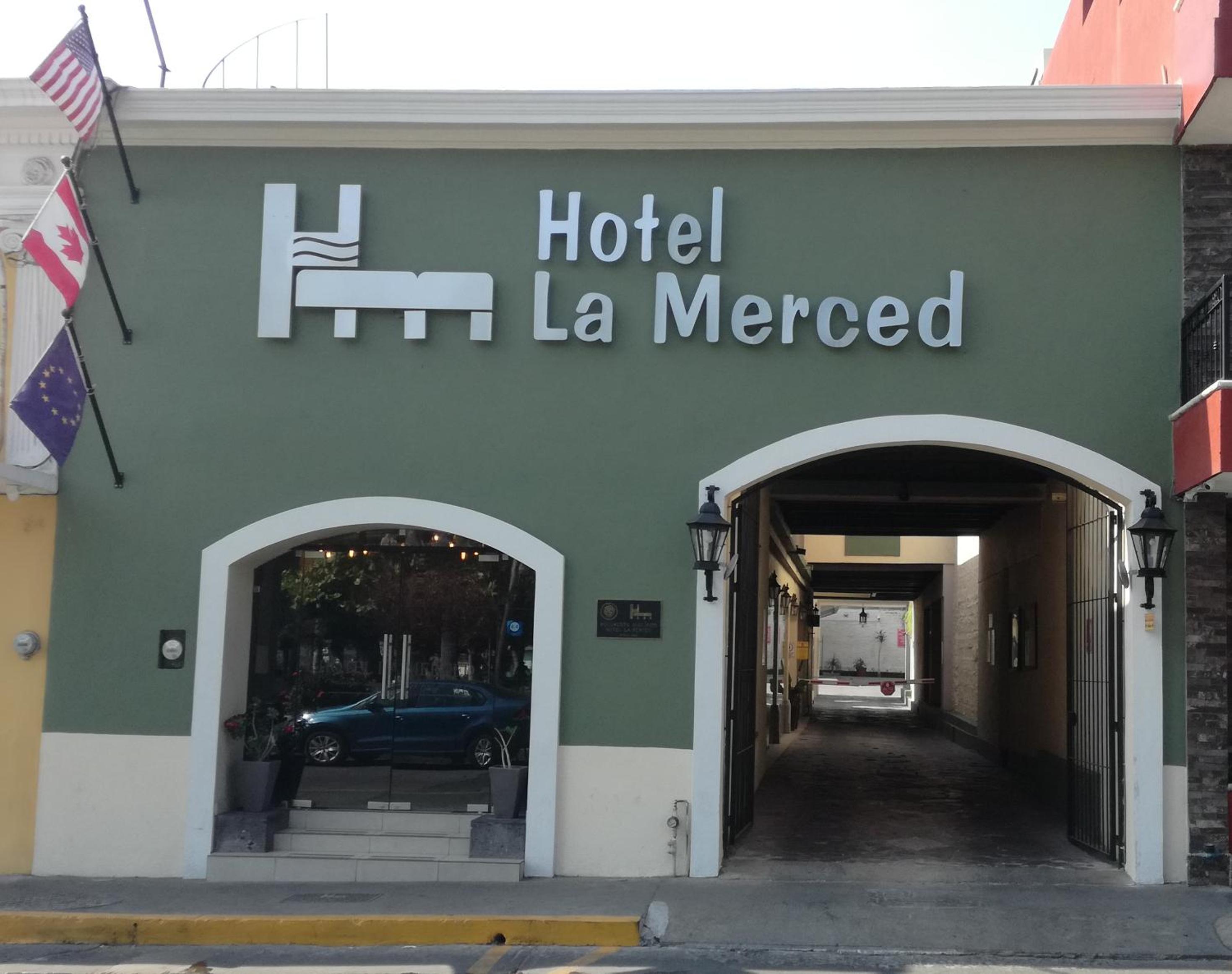 Colima Vacations - Hotel La Merced - Property Image 1