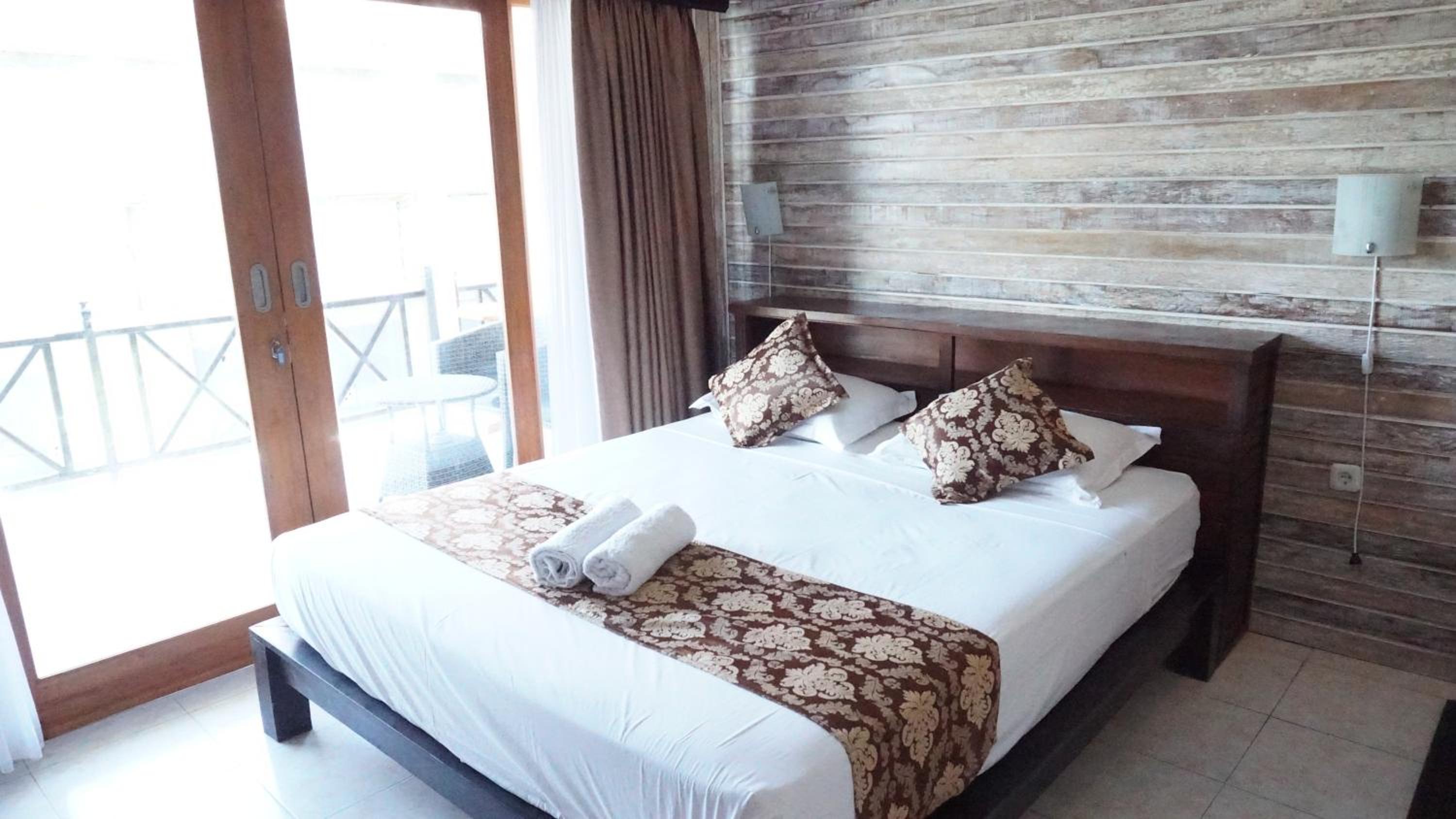 Nyuh Gading Home Stay