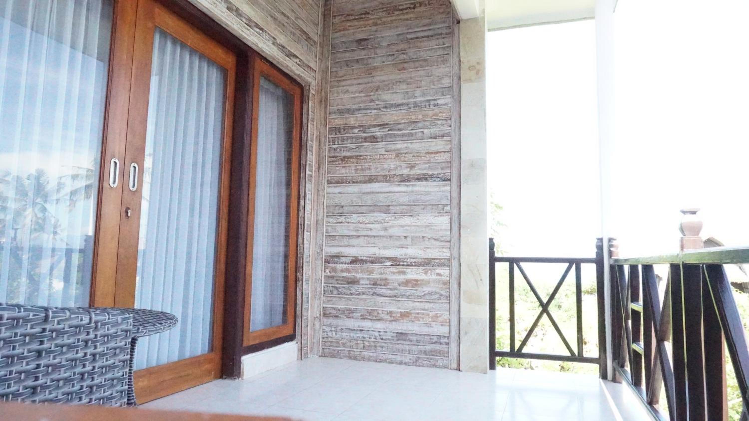 Nyuh Gading Home Stay